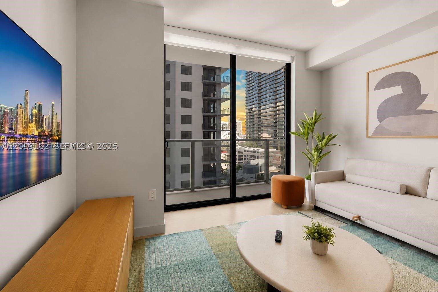 11 NE 6th St 1712
