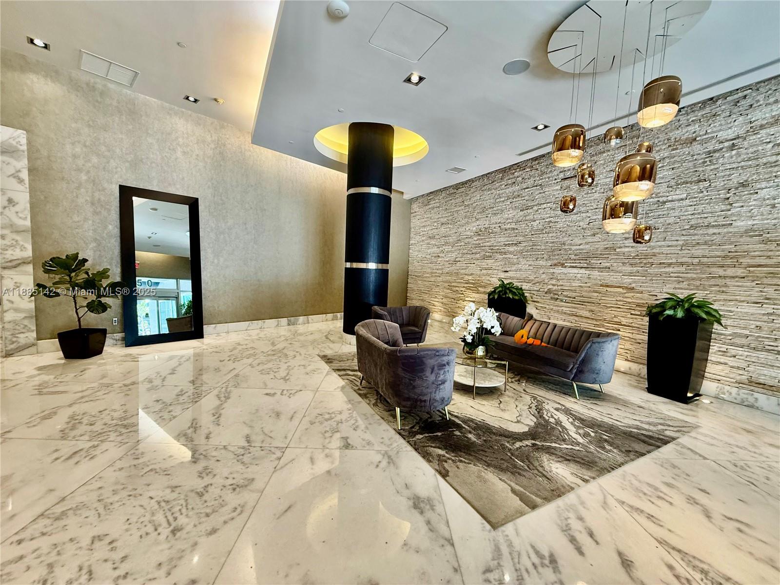 VUE AT BRICKELL CONDO - Residential