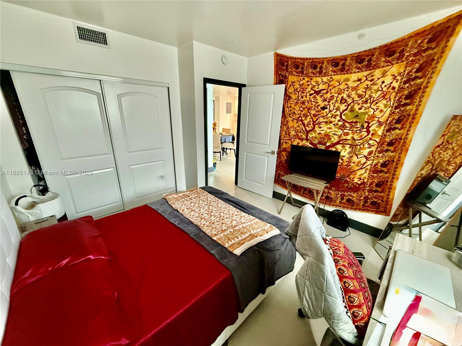 VUE AT BRICKELL CONDO - Residential