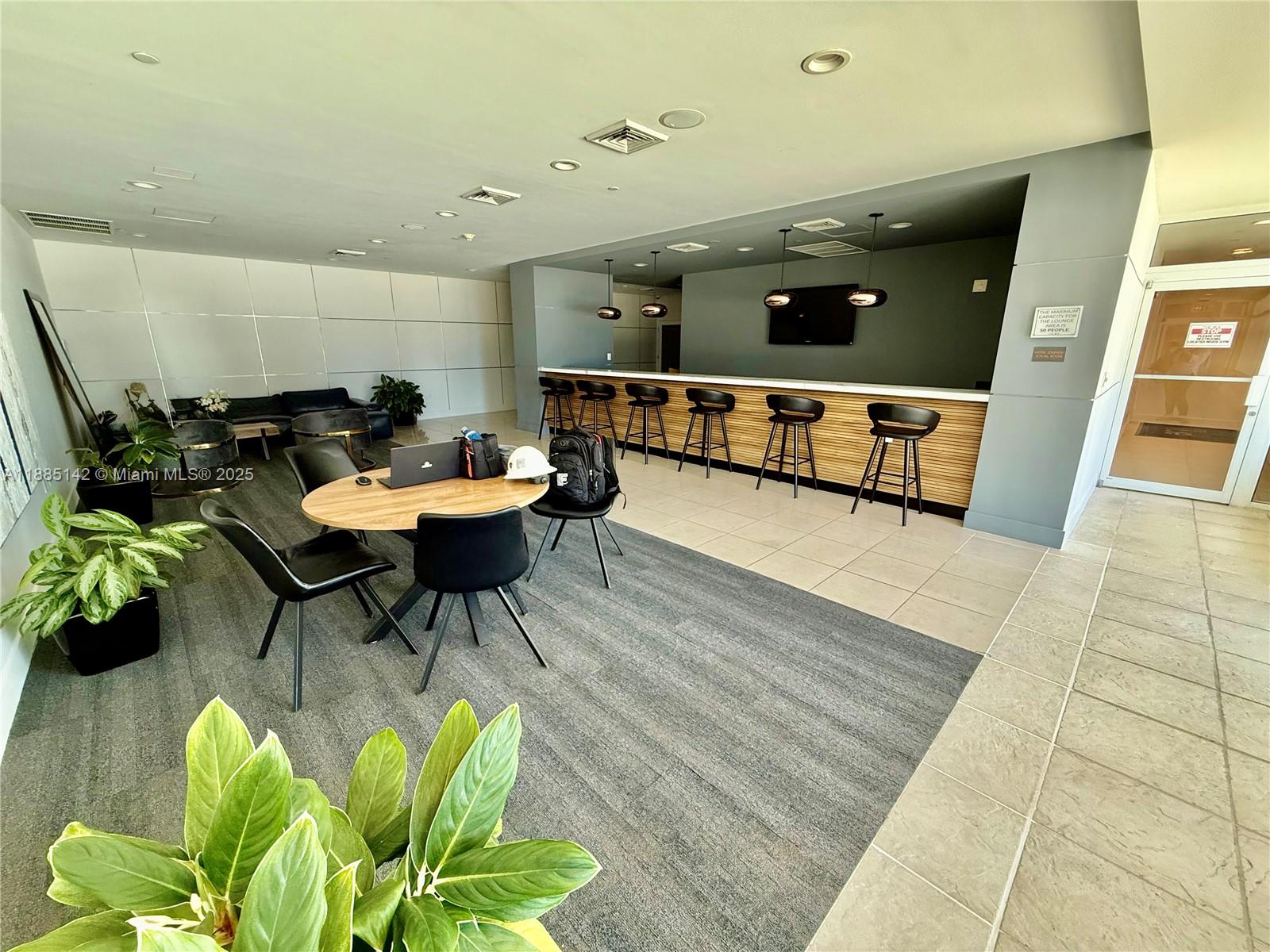 VUE AT BRICKELL CONDO - Residential