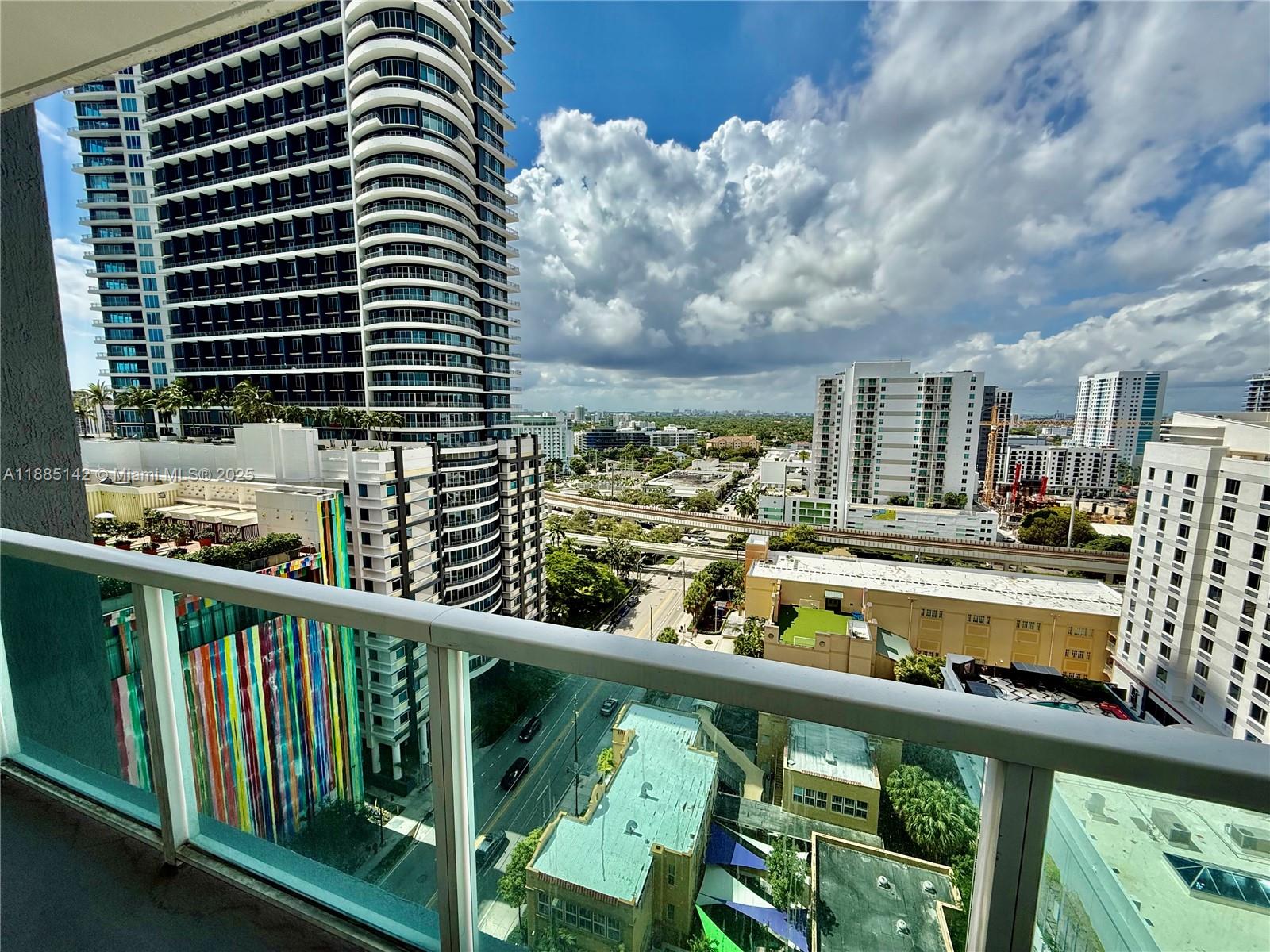 VUE AT BRICKELL CONDO - Residential