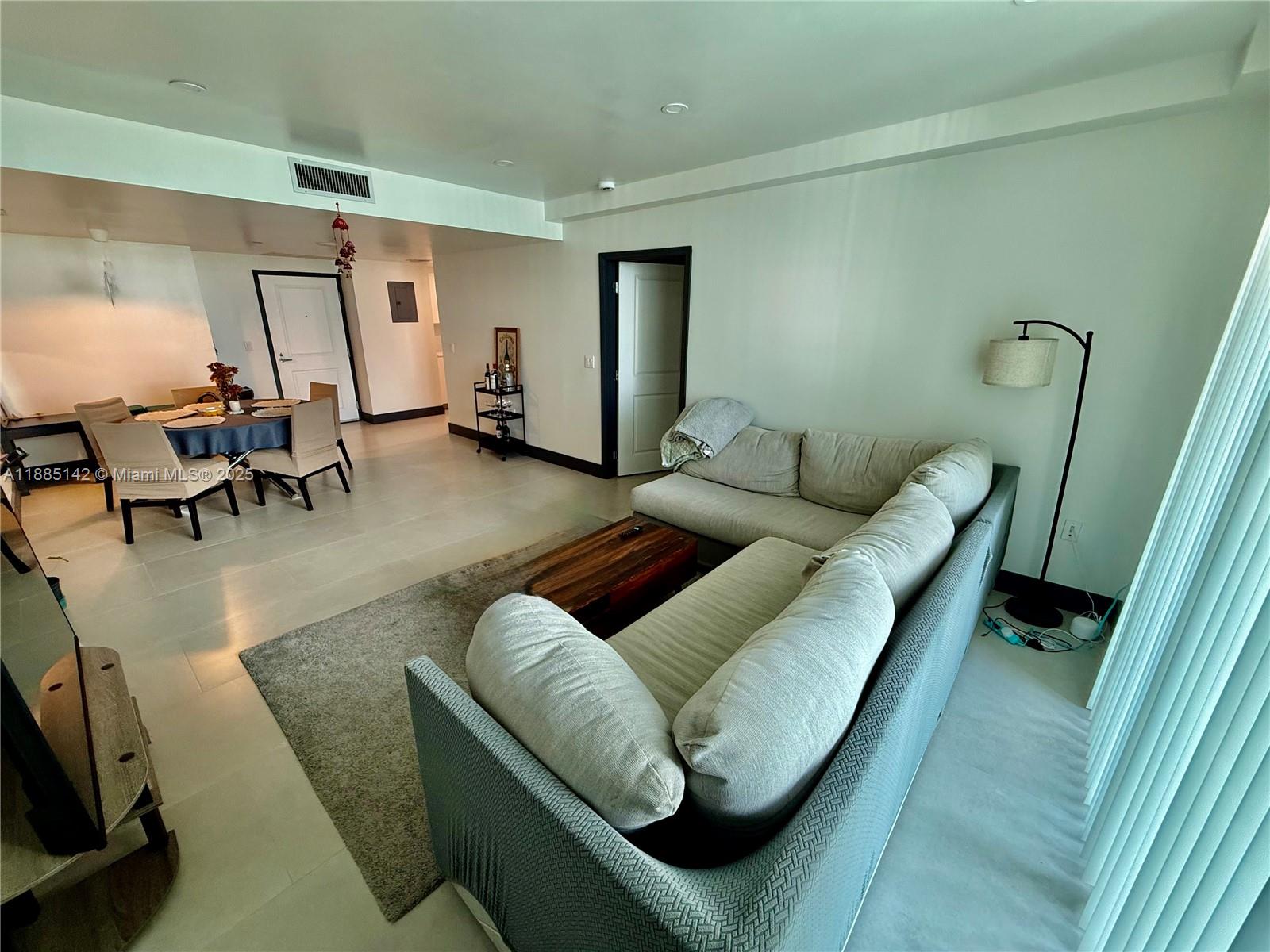 VUE AT BRICKELL CONDO - Residential