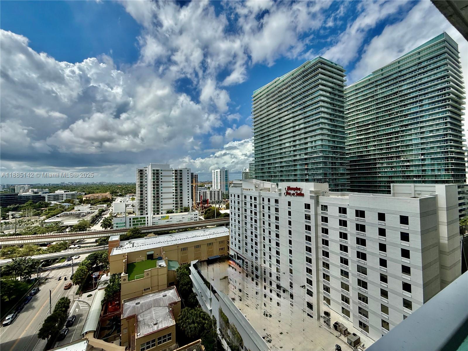 VUE AT BRICKELL CONDO - Residential