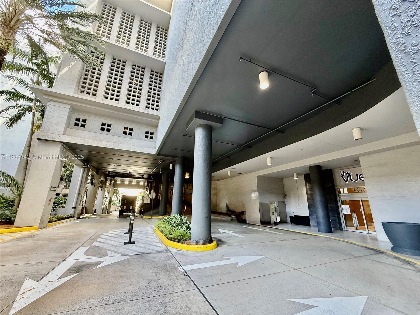 VUE AT BRICKELL CONDO - Residential