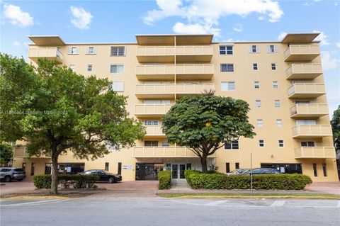 Photo of 730 Pennsylvania Ave #210, Miami Beach, FL 33139 (MLS # A11888364)