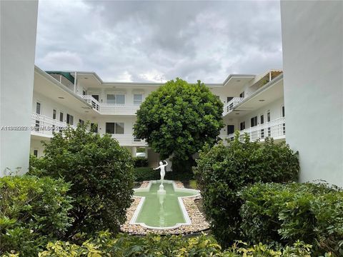 9920 Collins Ave 16 Bal Harbour FL 33154