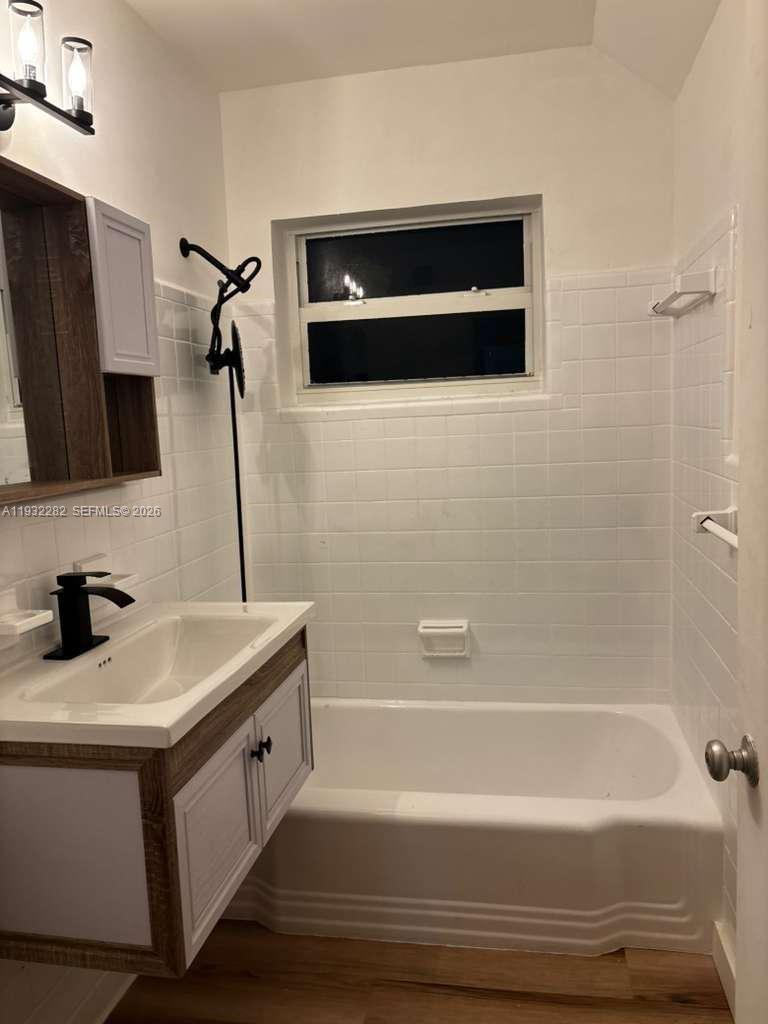 VISTA SHORES CO-OP - Residential Lease