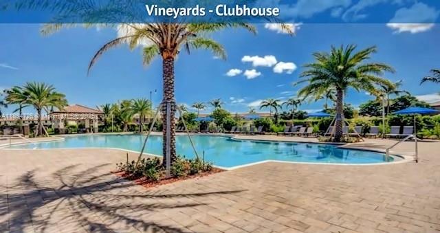 BAYWINDS OF DOMINICA AND - Residential