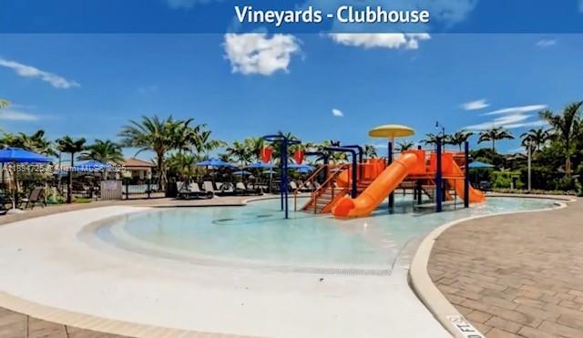 BAYWINDS OF DOMINICA AND - Residential