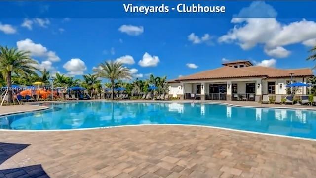 BAYWINDS OF DOMINICA AND - Residential