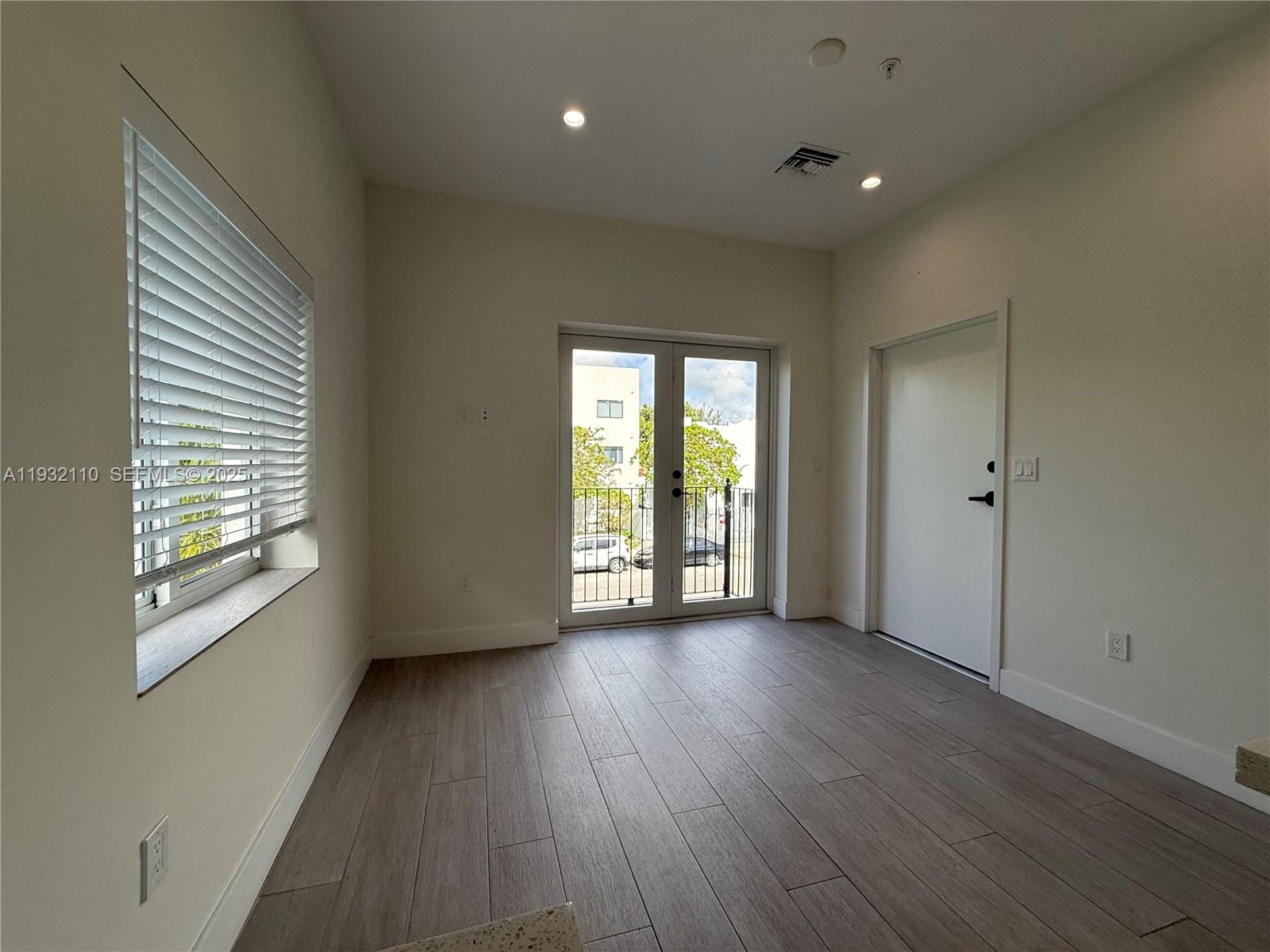 SHENANDOAH - Residential Lease