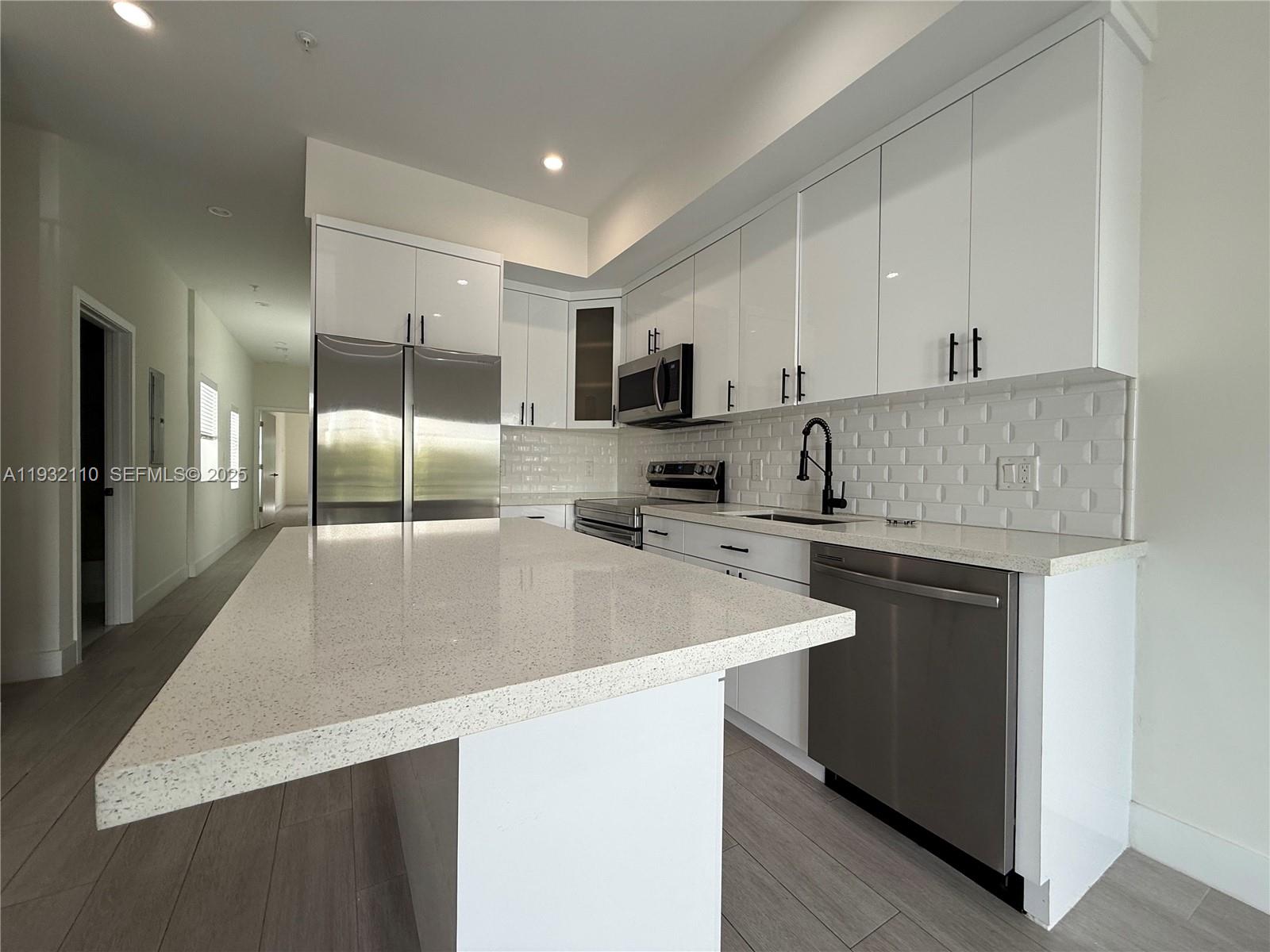 SHENANDOAH - Residential Lease