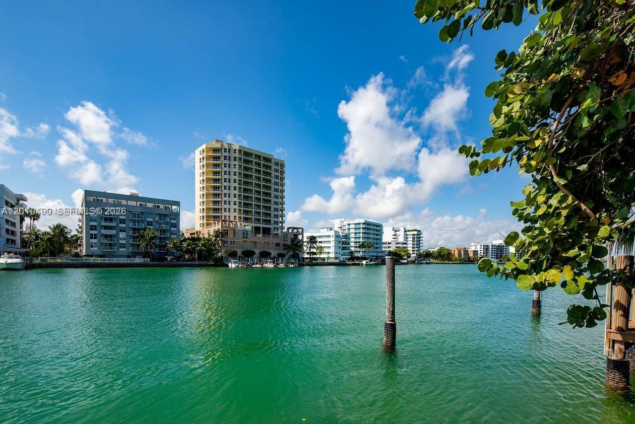 BAL HARBOUR RESIDENTIAL S - Land