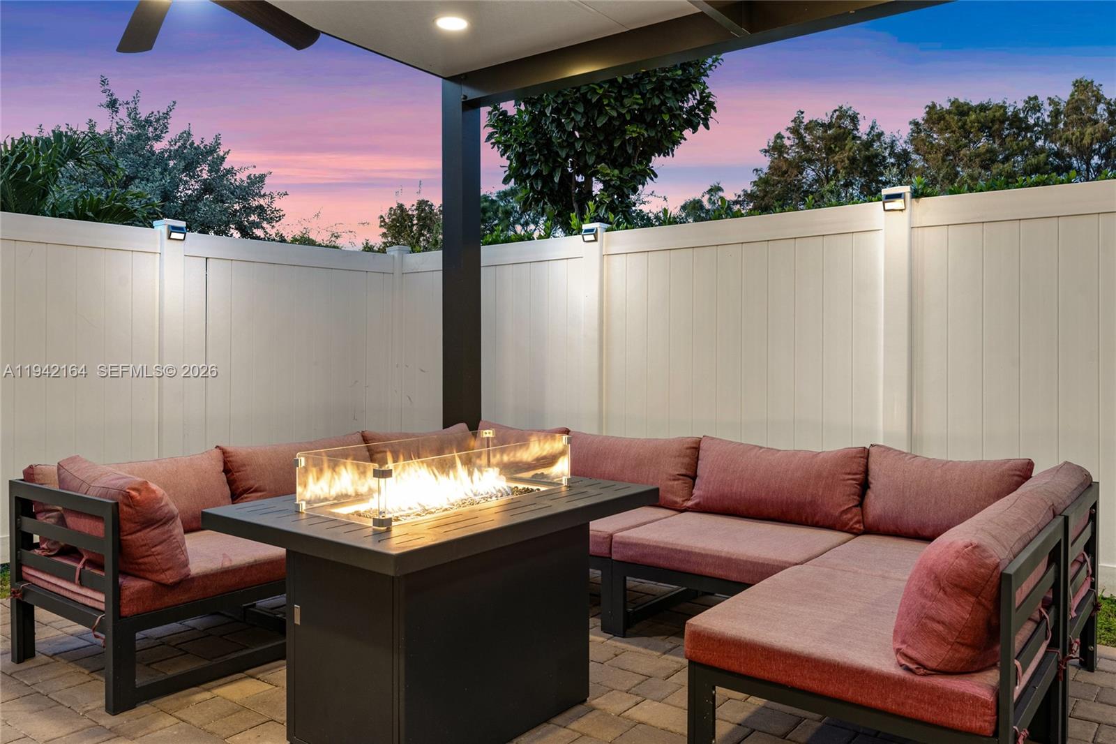 TUSCAN ISLES - Residential