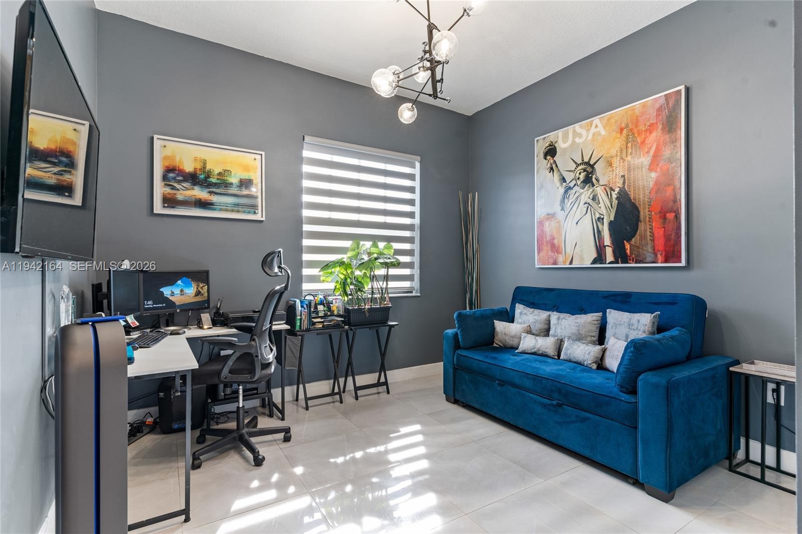 TUSCAN ISLES - Residential