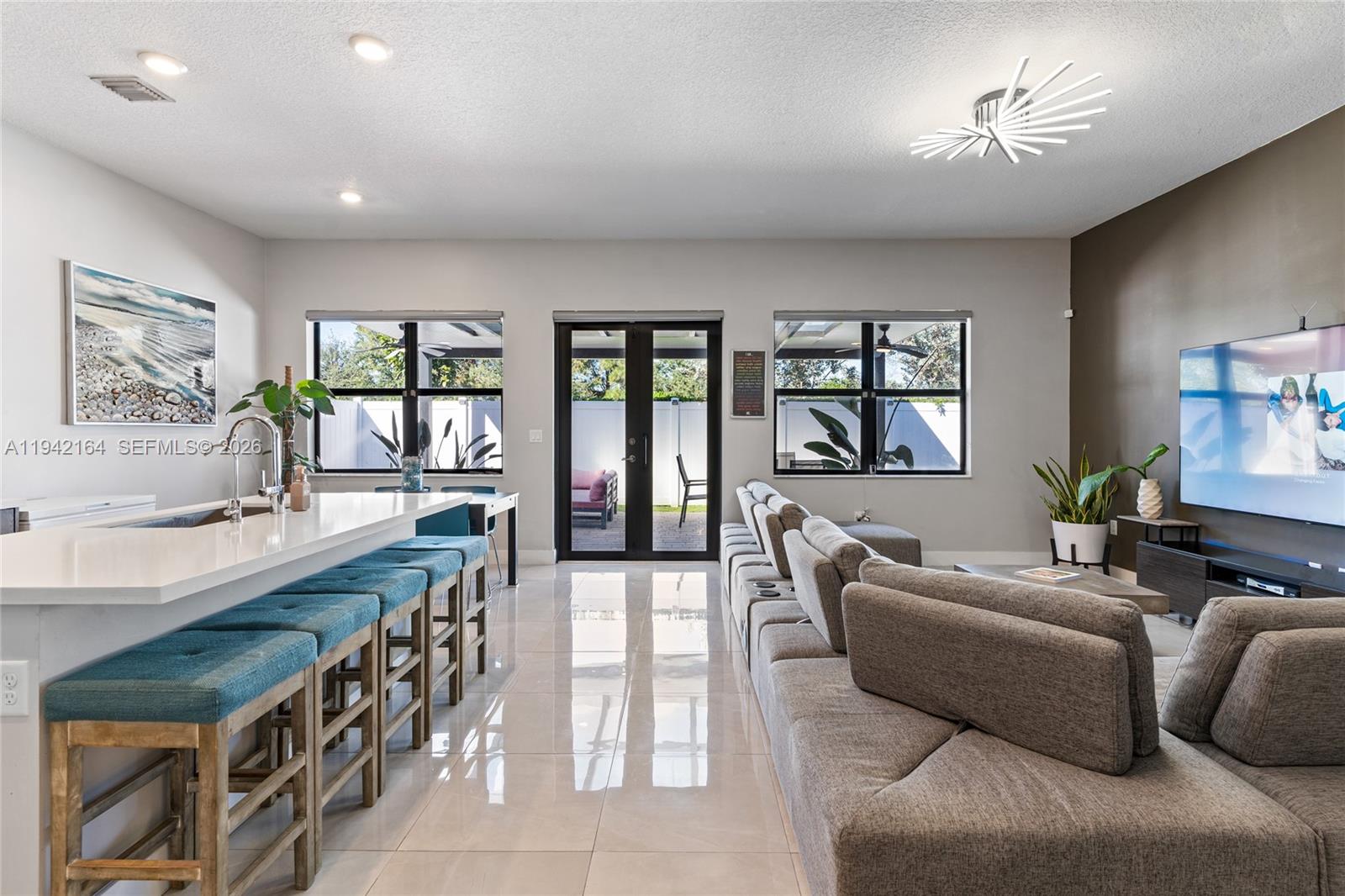 TUSCAN ISLES - Residential