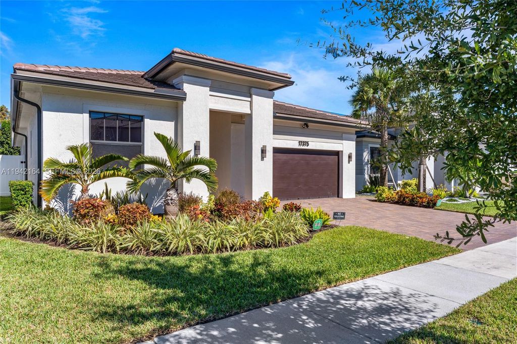 Photo of 17375 SW 41st St, Miramar, FL 33029 (MLS # A11942164)