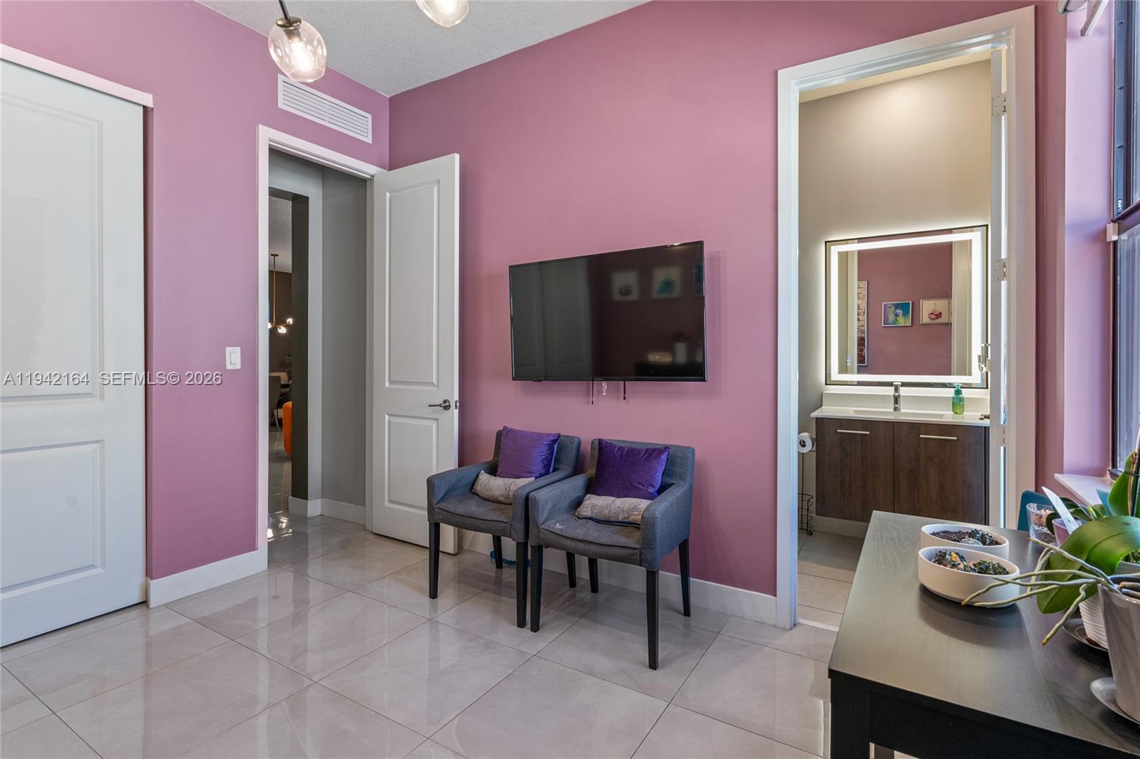 TUSCAN ISLES - Residential