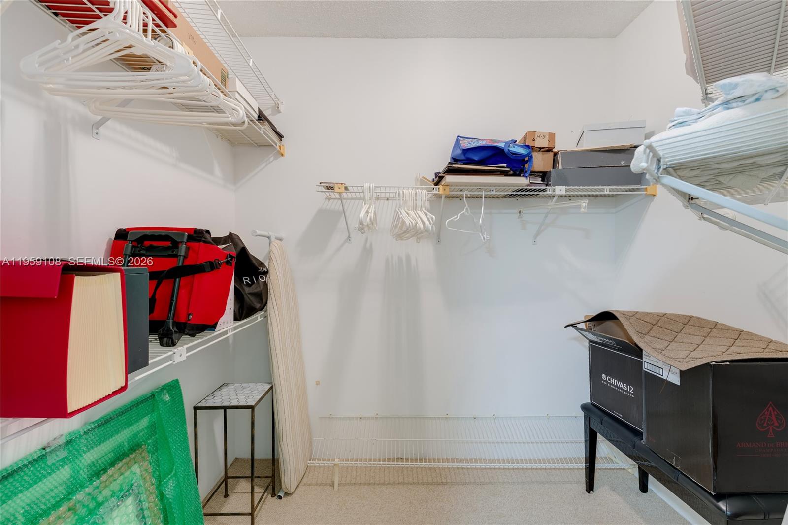 HAMPTONS WEST CONDO - Residential