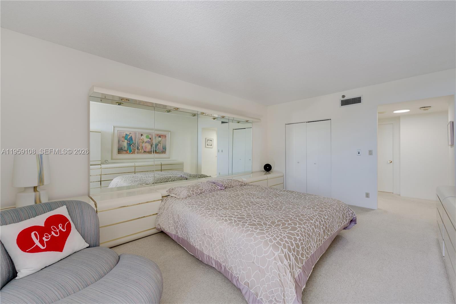 HAMPTONS WEST CONDO - Residential