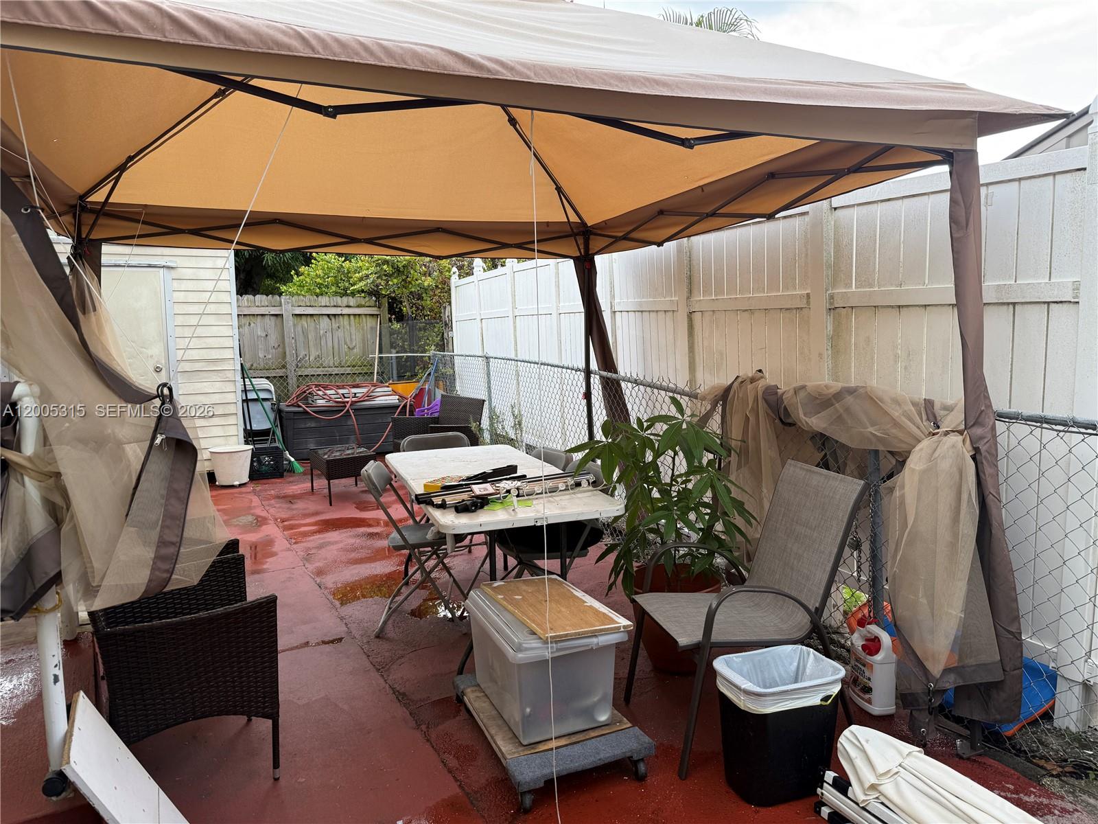 SHADY GROVE - Residential Income