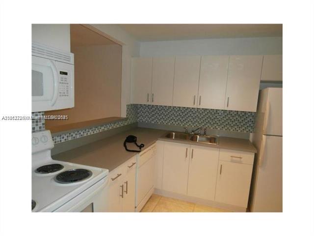 OLA CONDO - Residential Lease