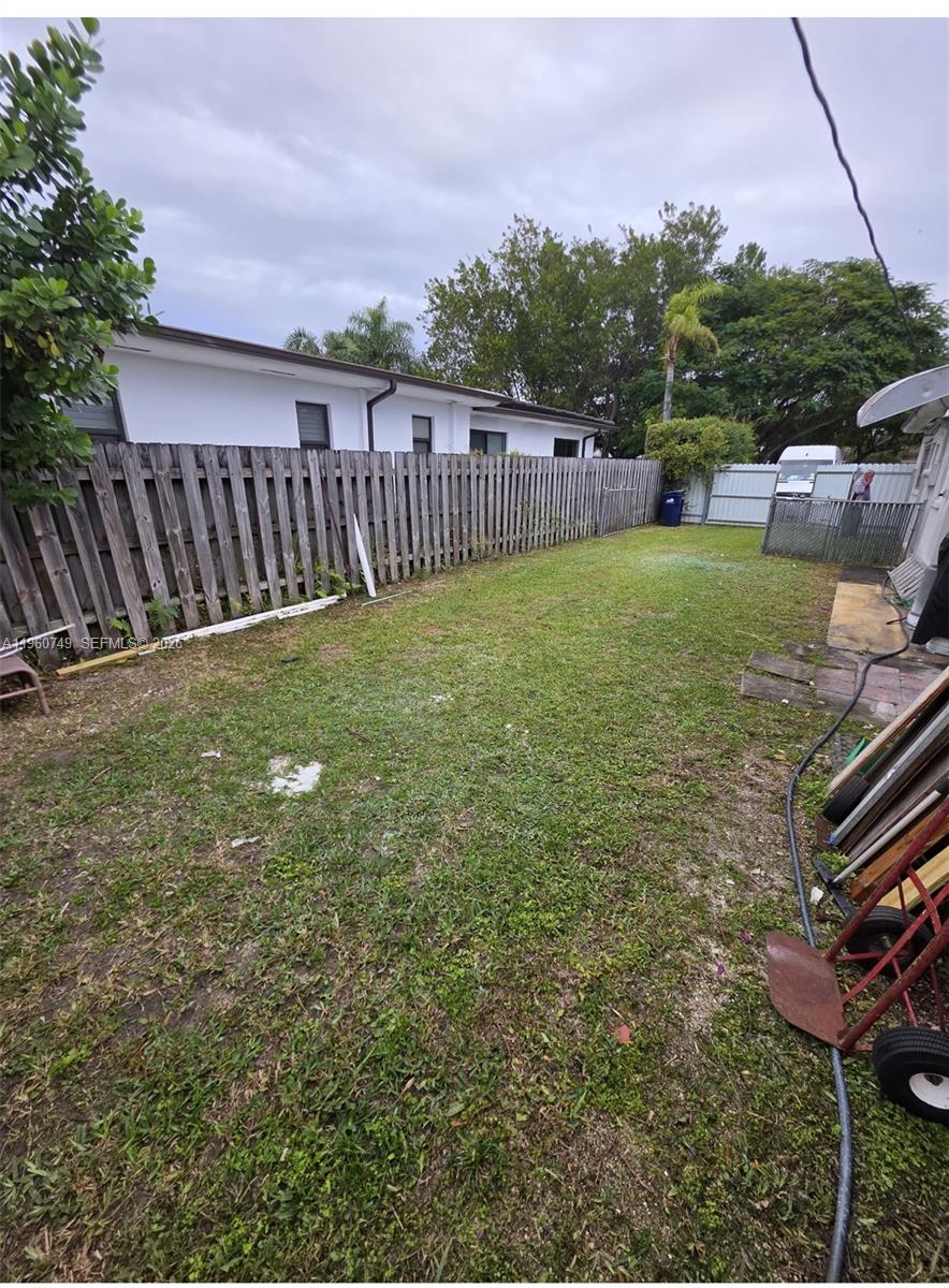 REID MANOR - Residential