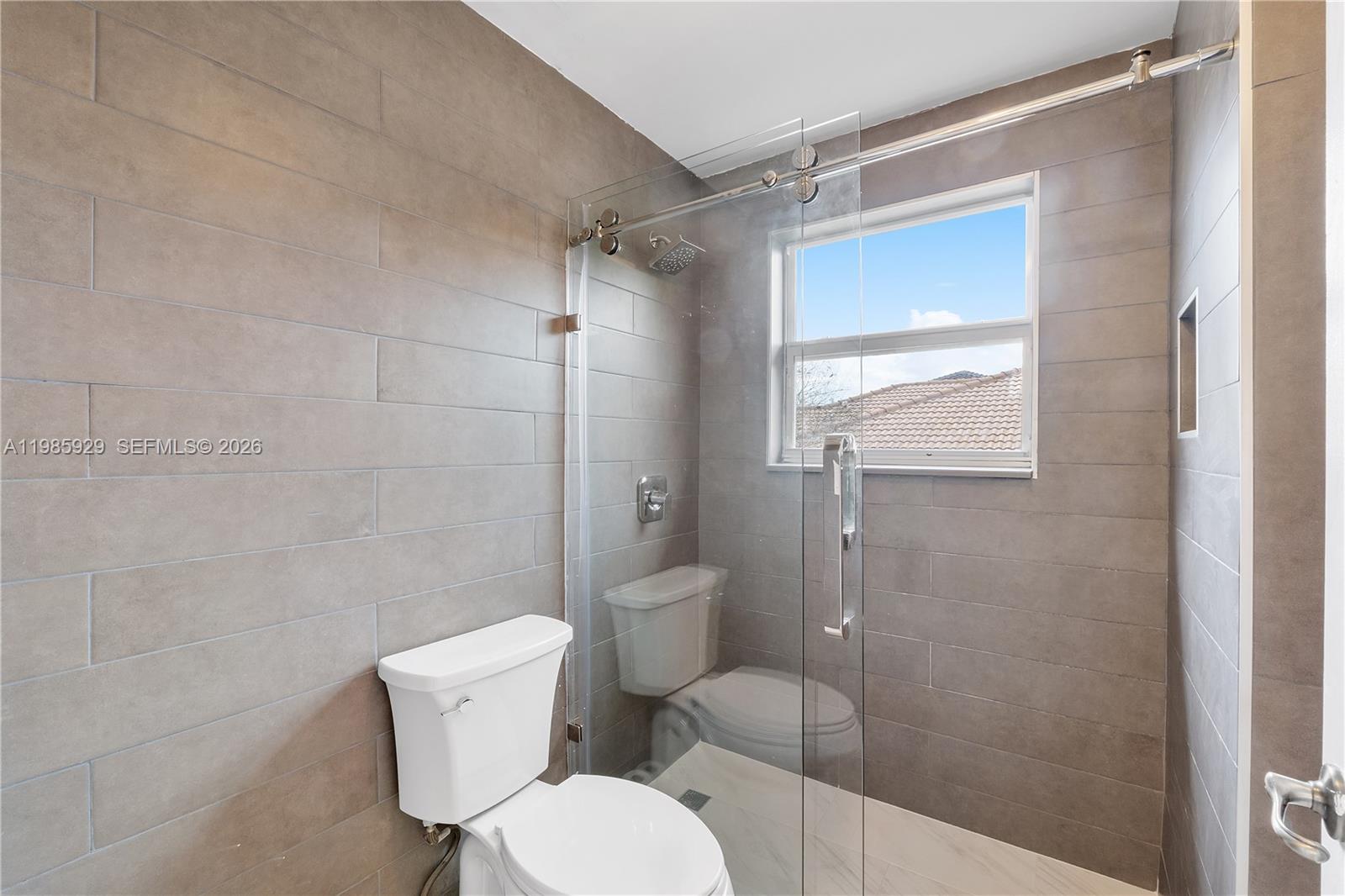 SUNSET FALLS PLAT 2 - Residential