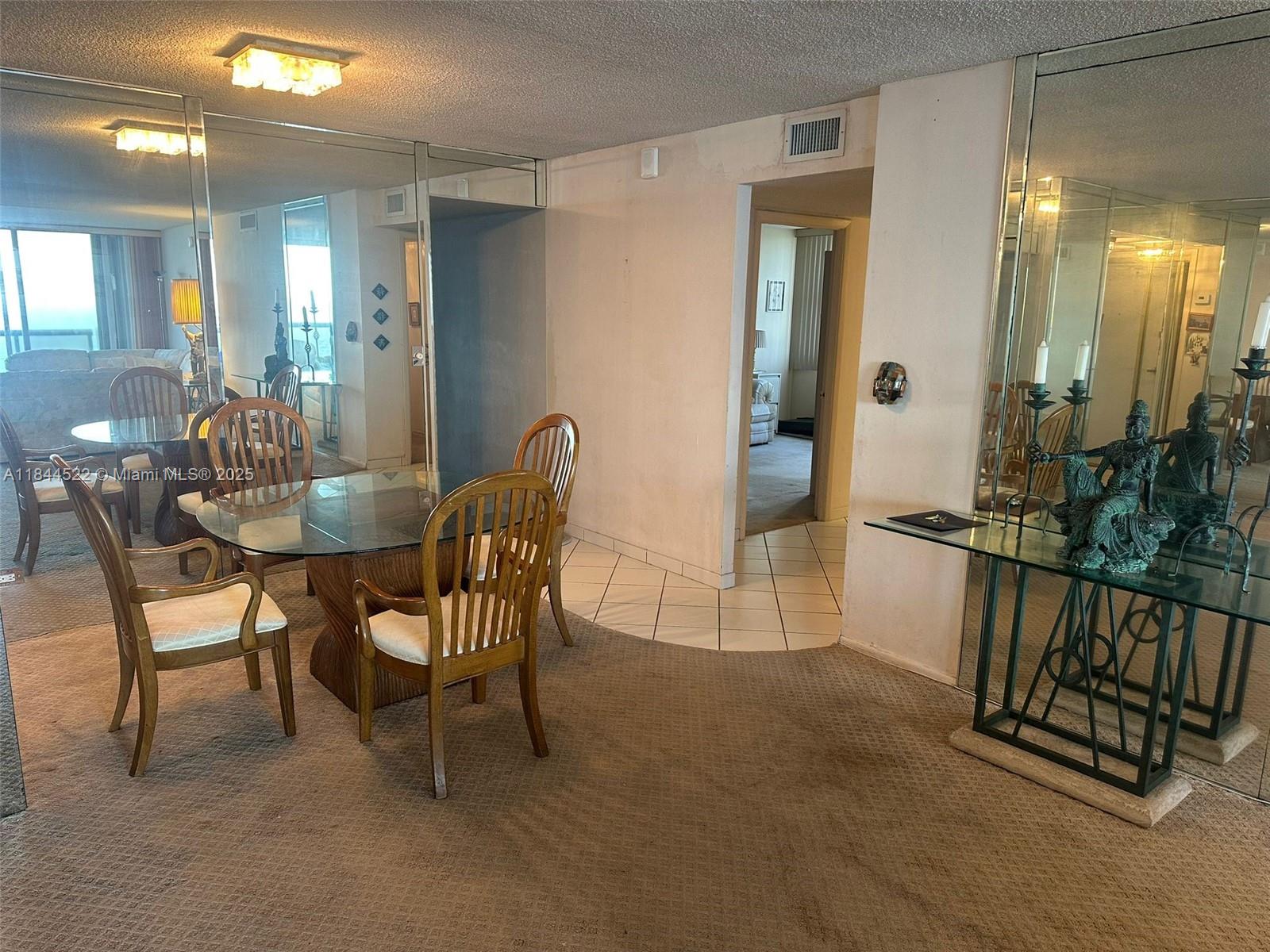 MAISON GRANDE CONDO - Residential