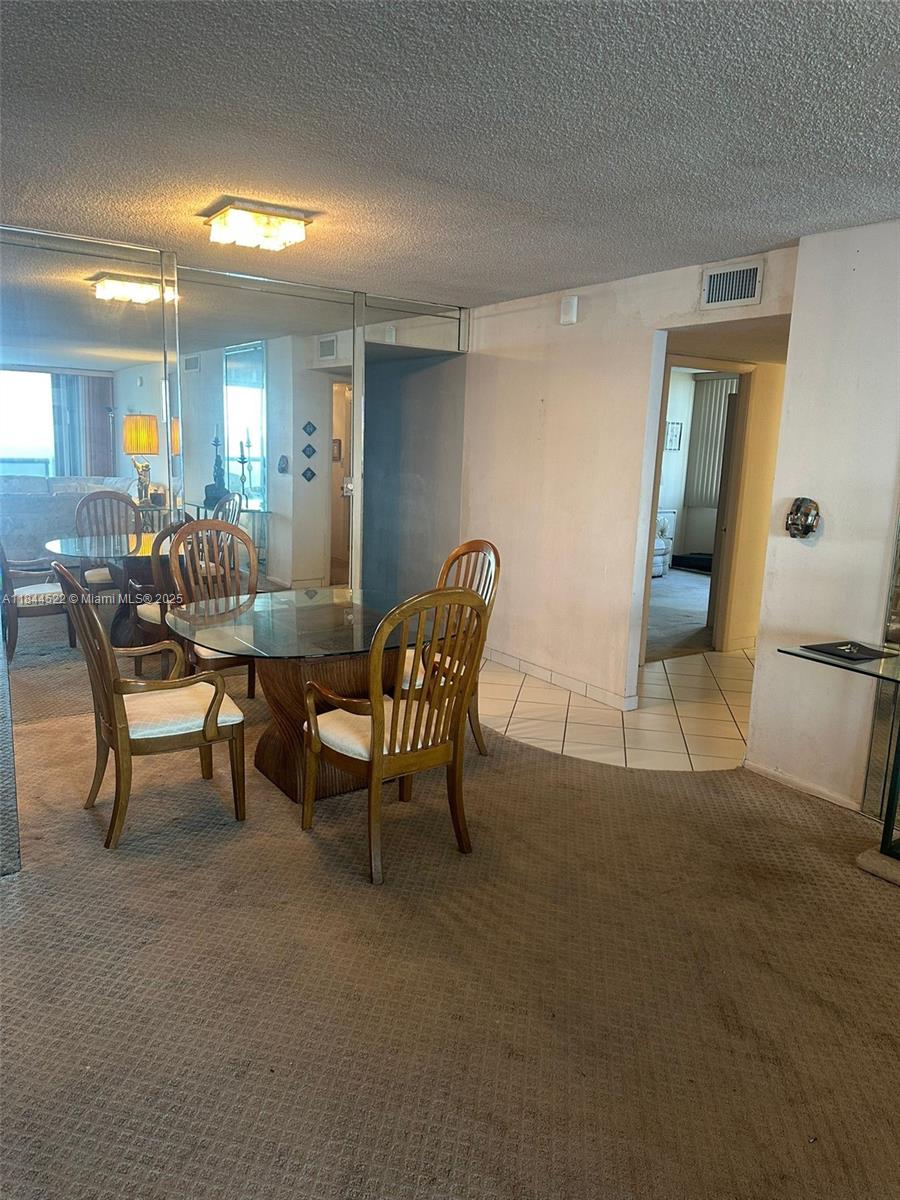 MAISON GRANDE CONDO - Residential