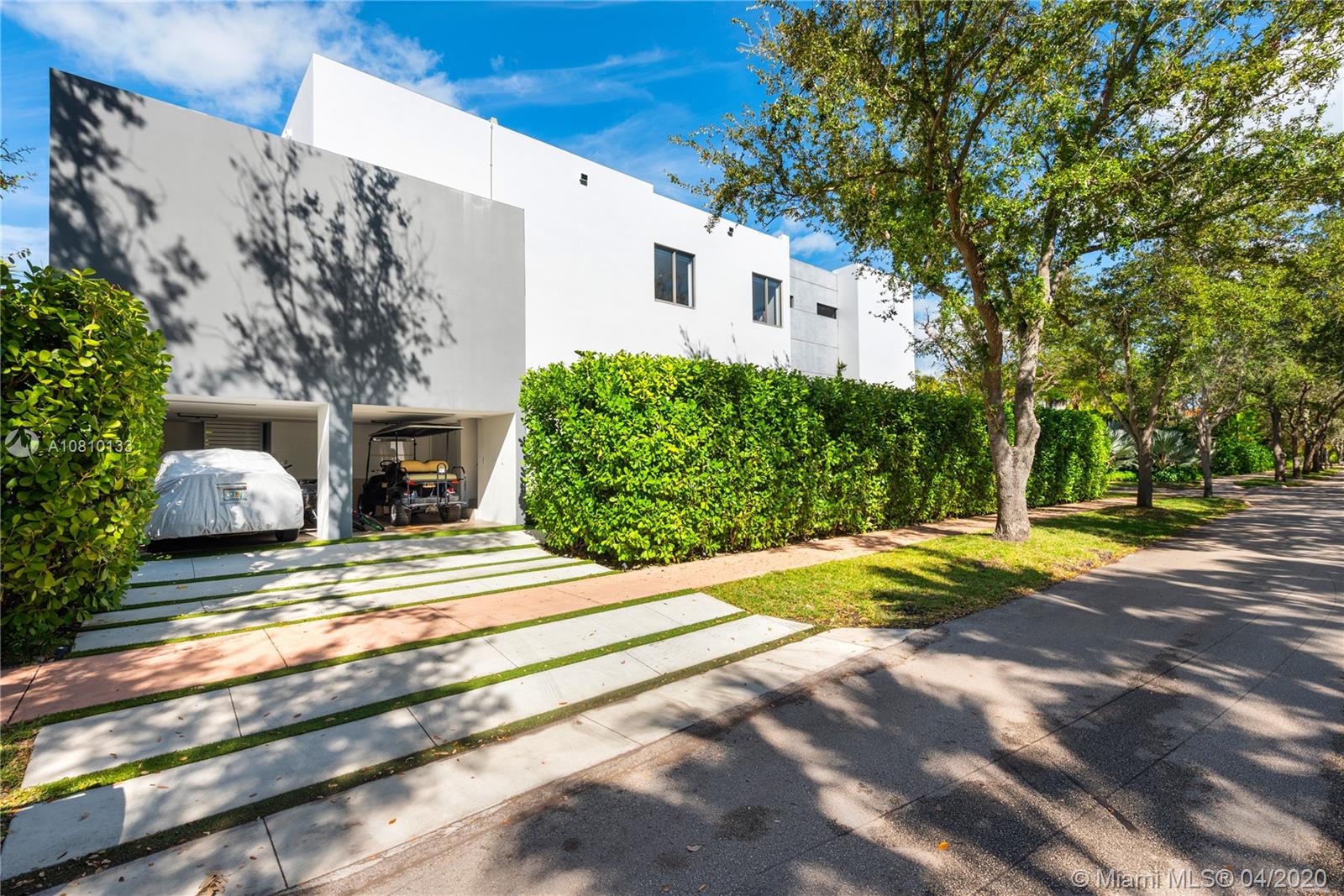 TROPICAL ISLE HOMES SUB 2 - Residential