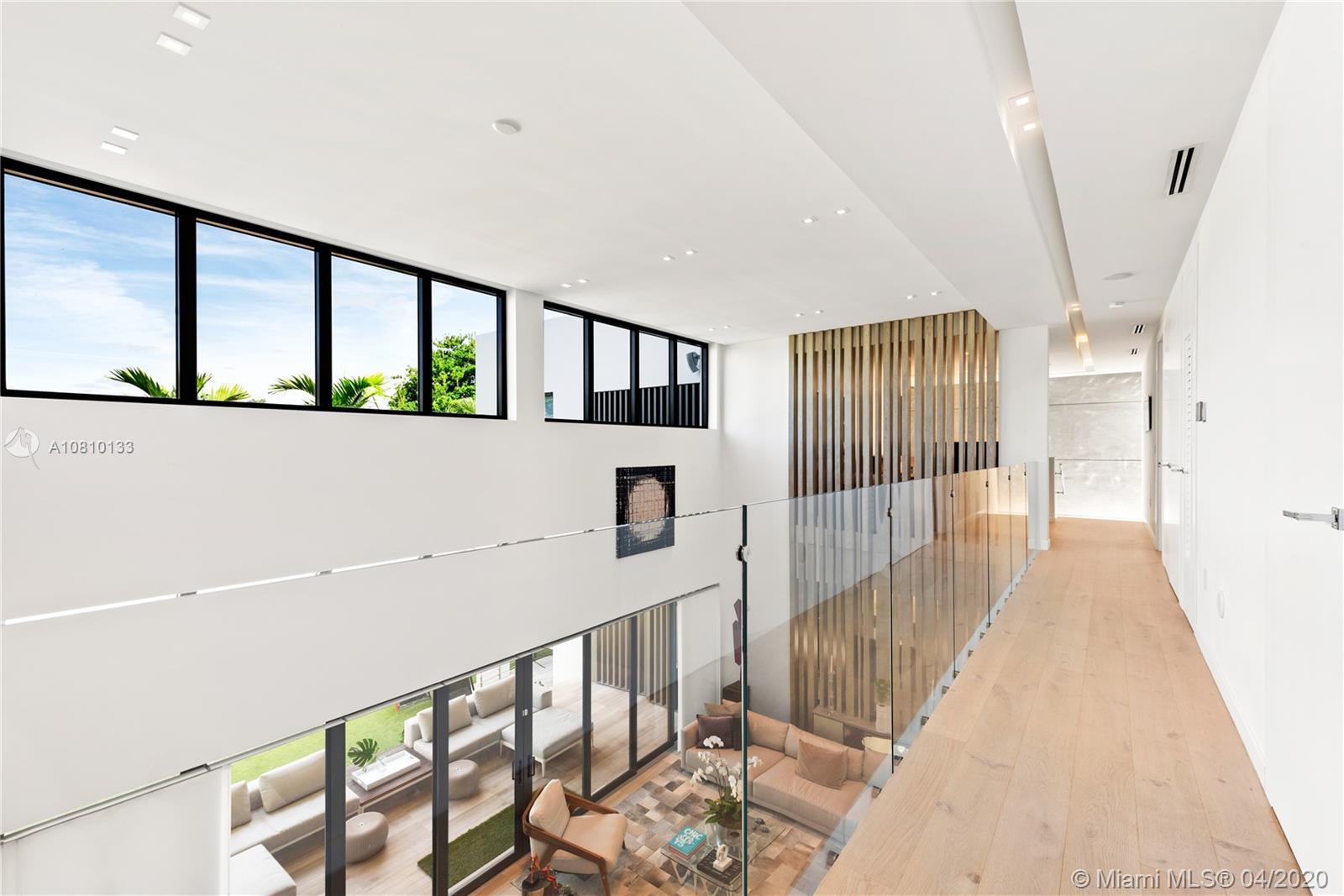 TROPICAL ISLE HOMES SUB 2 - Residential