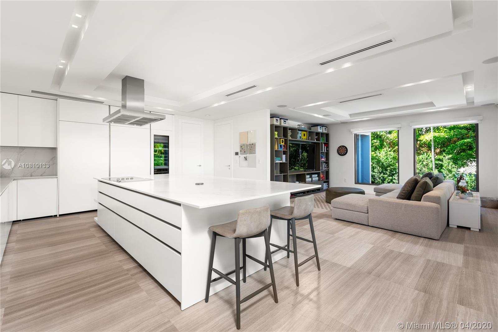 TROPICAL ISLE HOMES SUB 2 - Residential