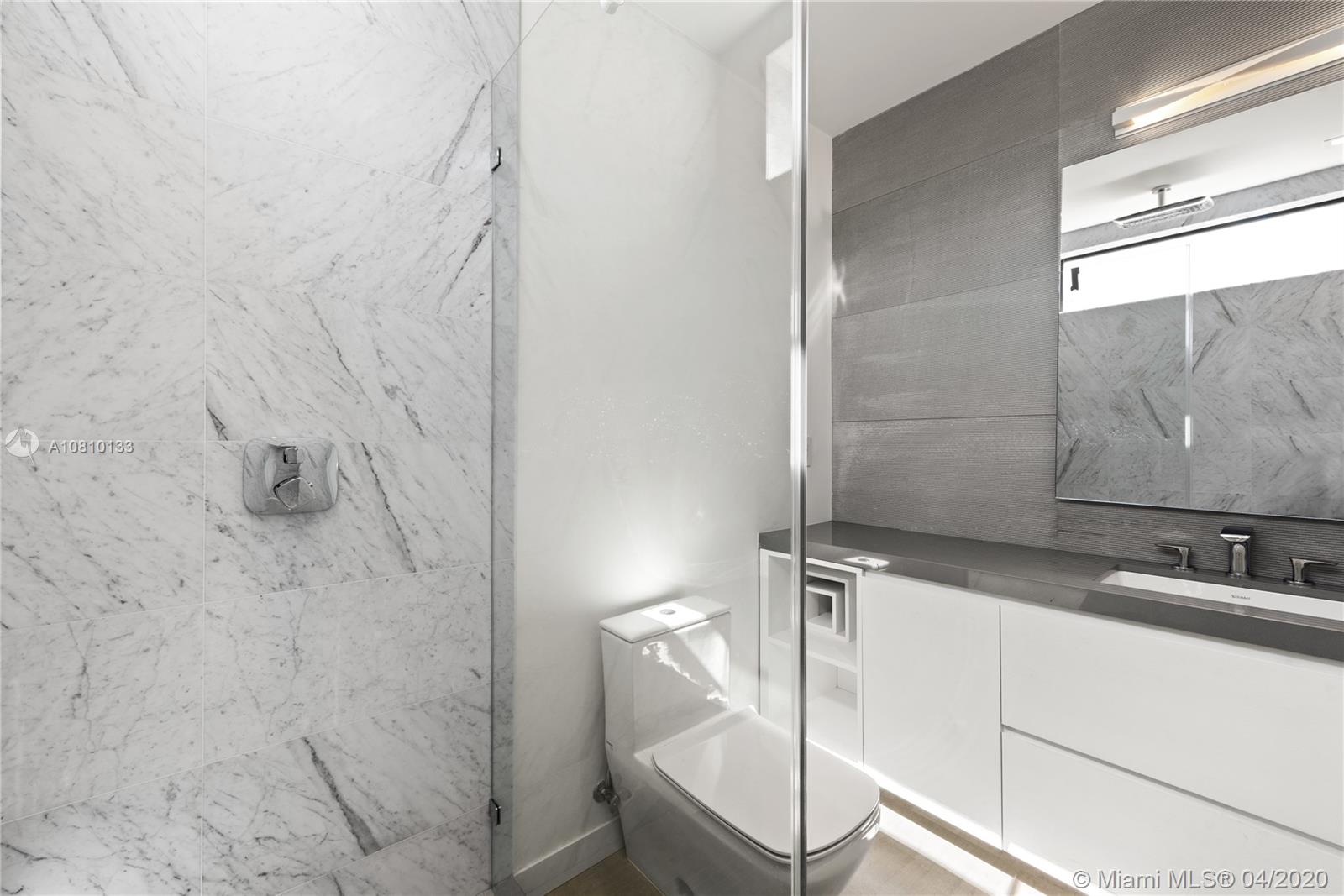 TROPICAL ISLE HOMES SUB 2 - Residential