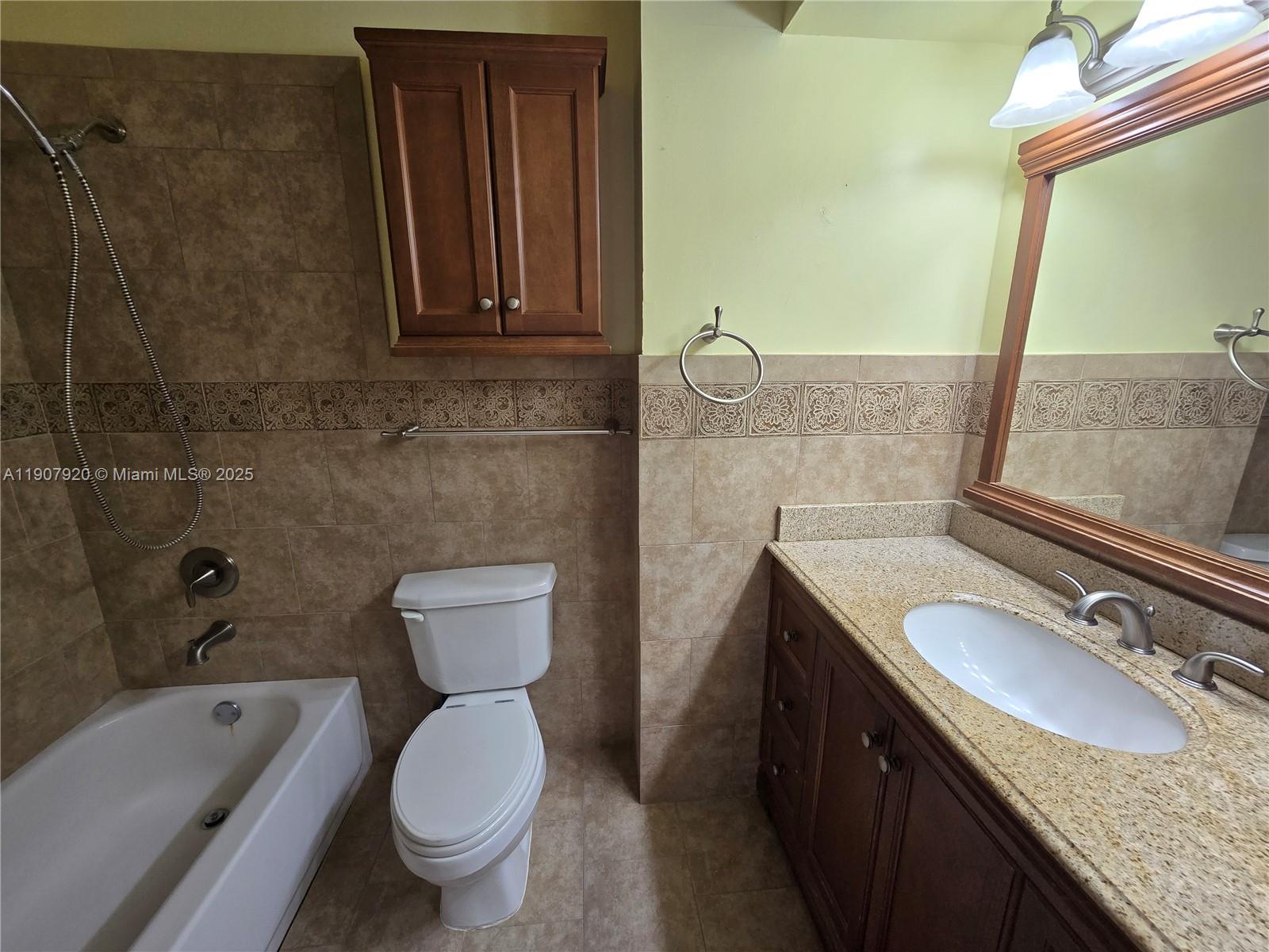 KILLIAN PINES TOWNHOUSES - Residential Lease