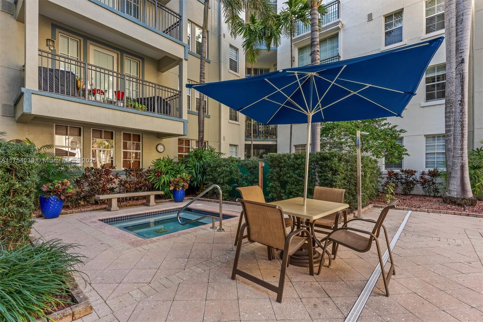 533 NE 3rd Ave 304