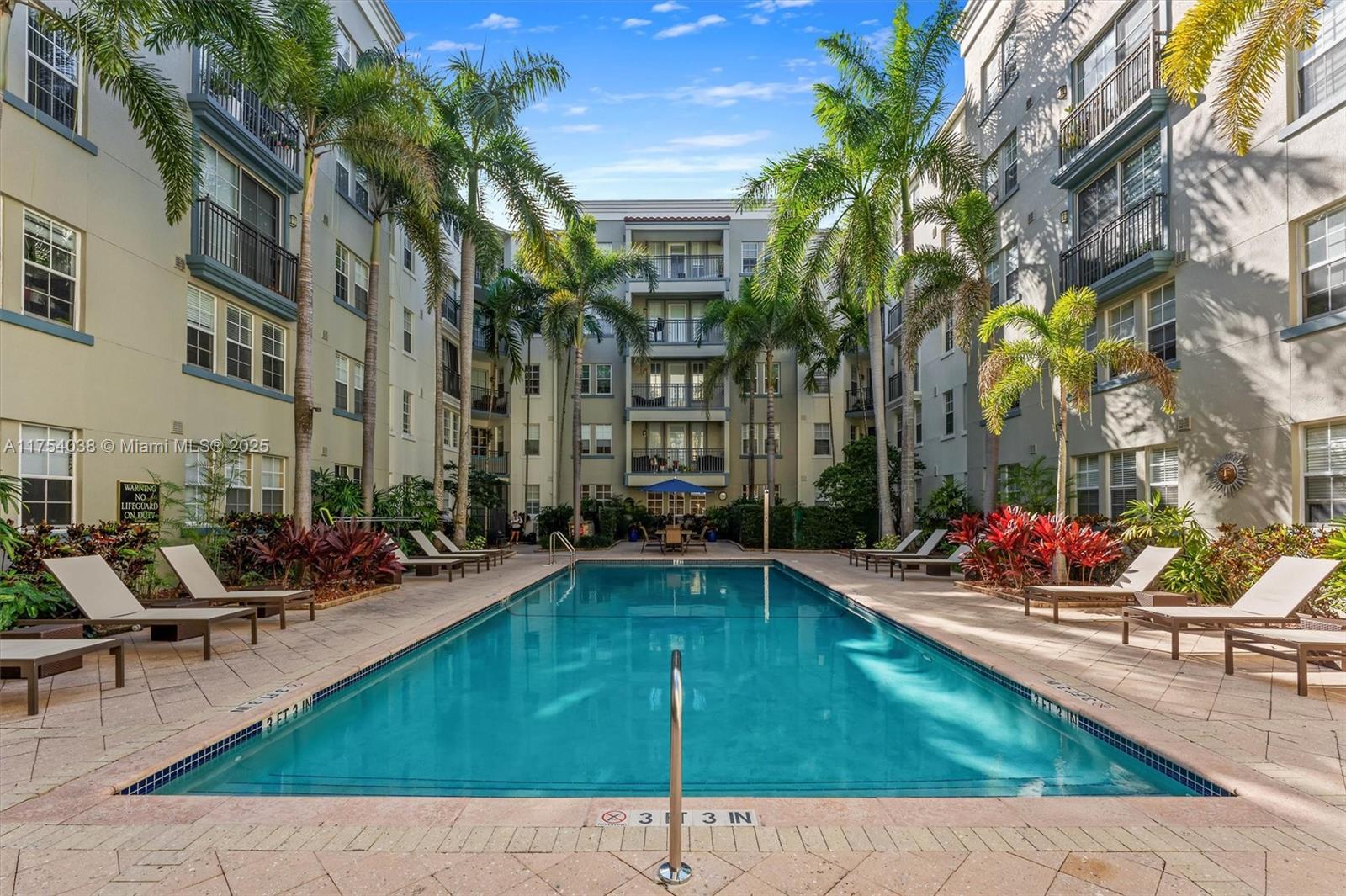 Property for Sale at 533 Ne 3rd Ave 304, Fort Lauderdale, Broward County, Florida - Bedrooms: 2 
Bathrooms: 2  - $389,000