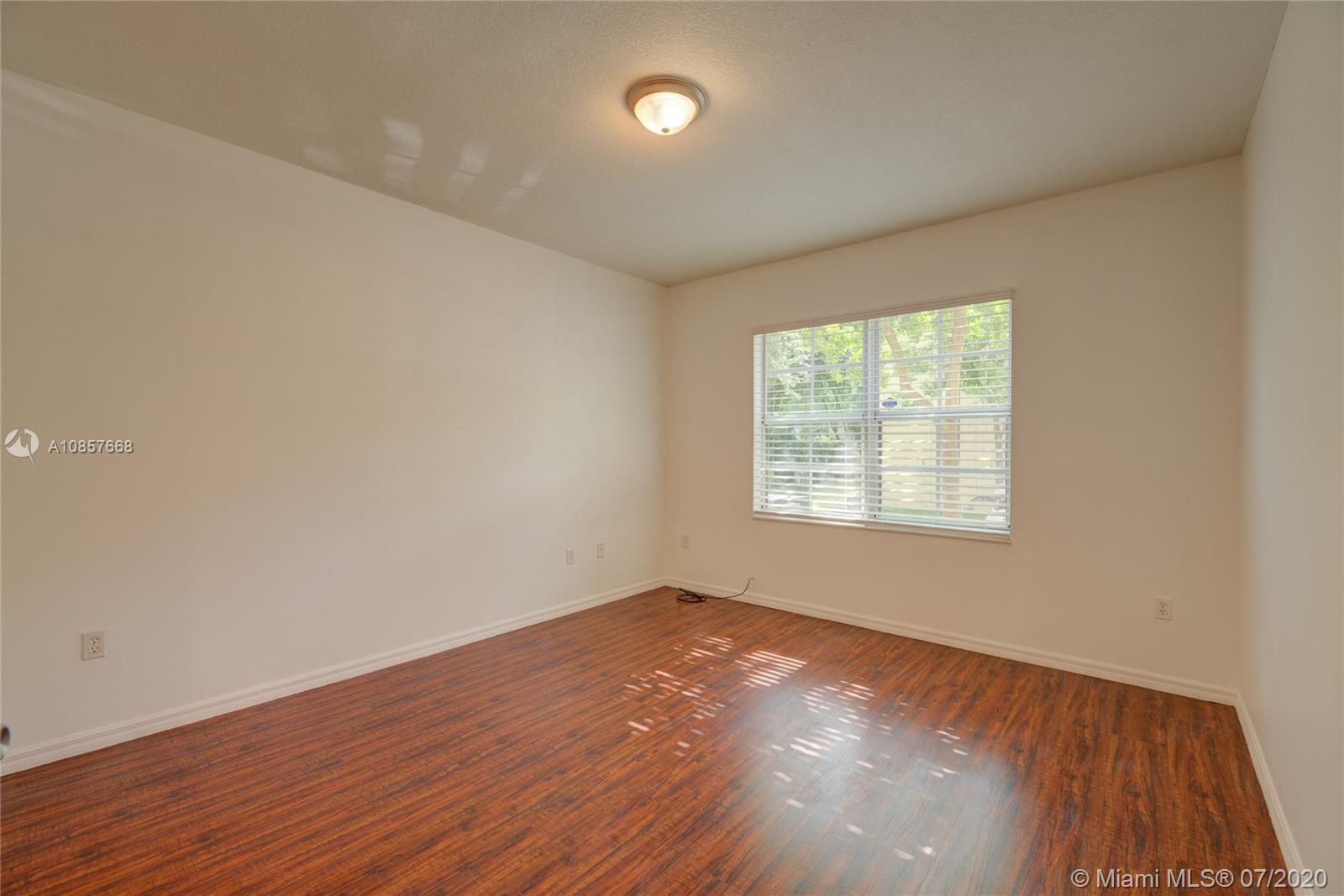 THE PRESERVE CONDO - Residential Lease