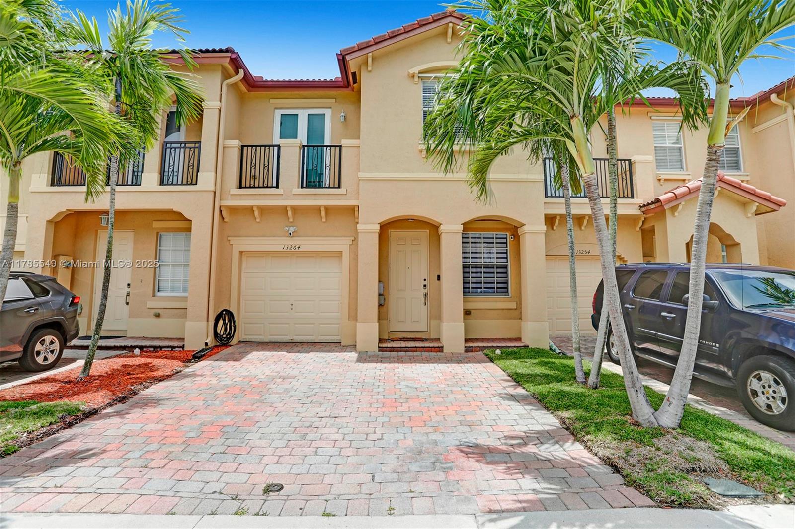 Rental Property at 13264 Sw 128th Path, Miami, Broward County, Florida - Bedrooms: 3 
Bathrooms: 3  - $3,550 MO.