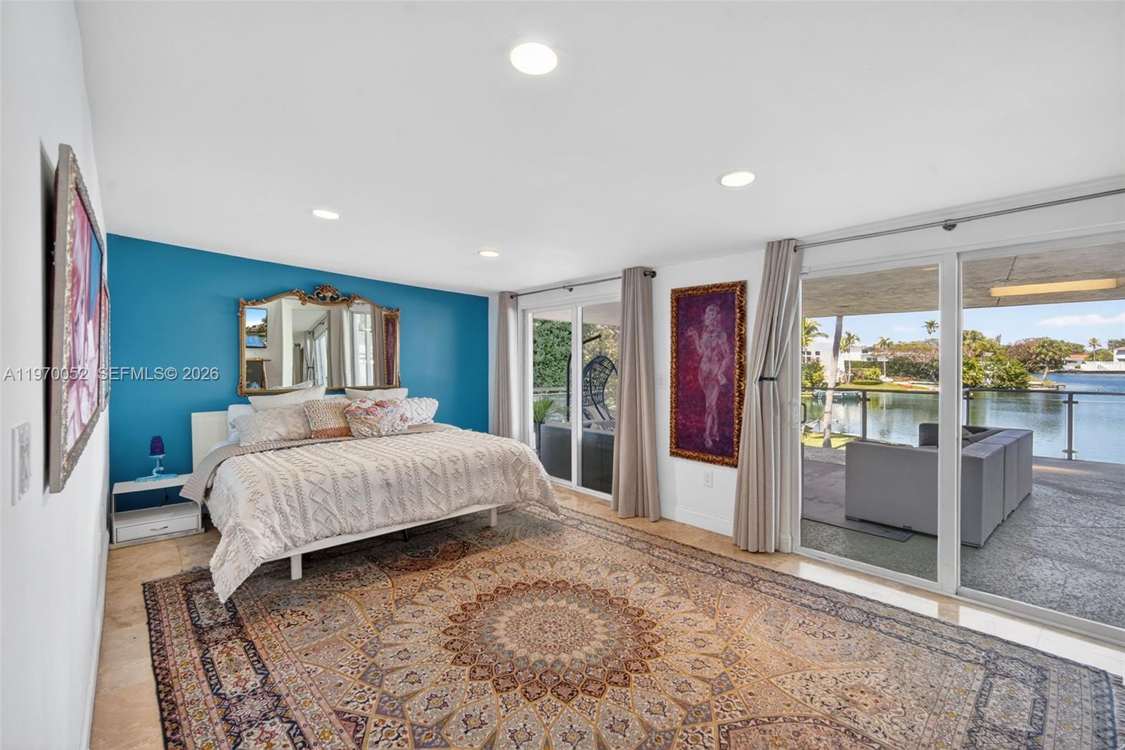 SKY LAKE - Residential