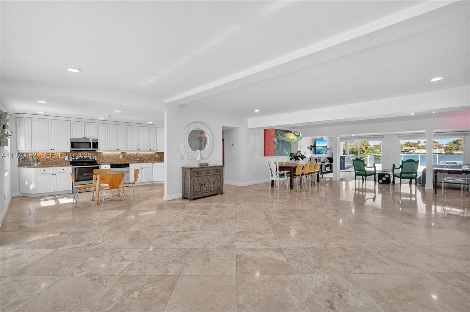 SKY LAKE - Residential