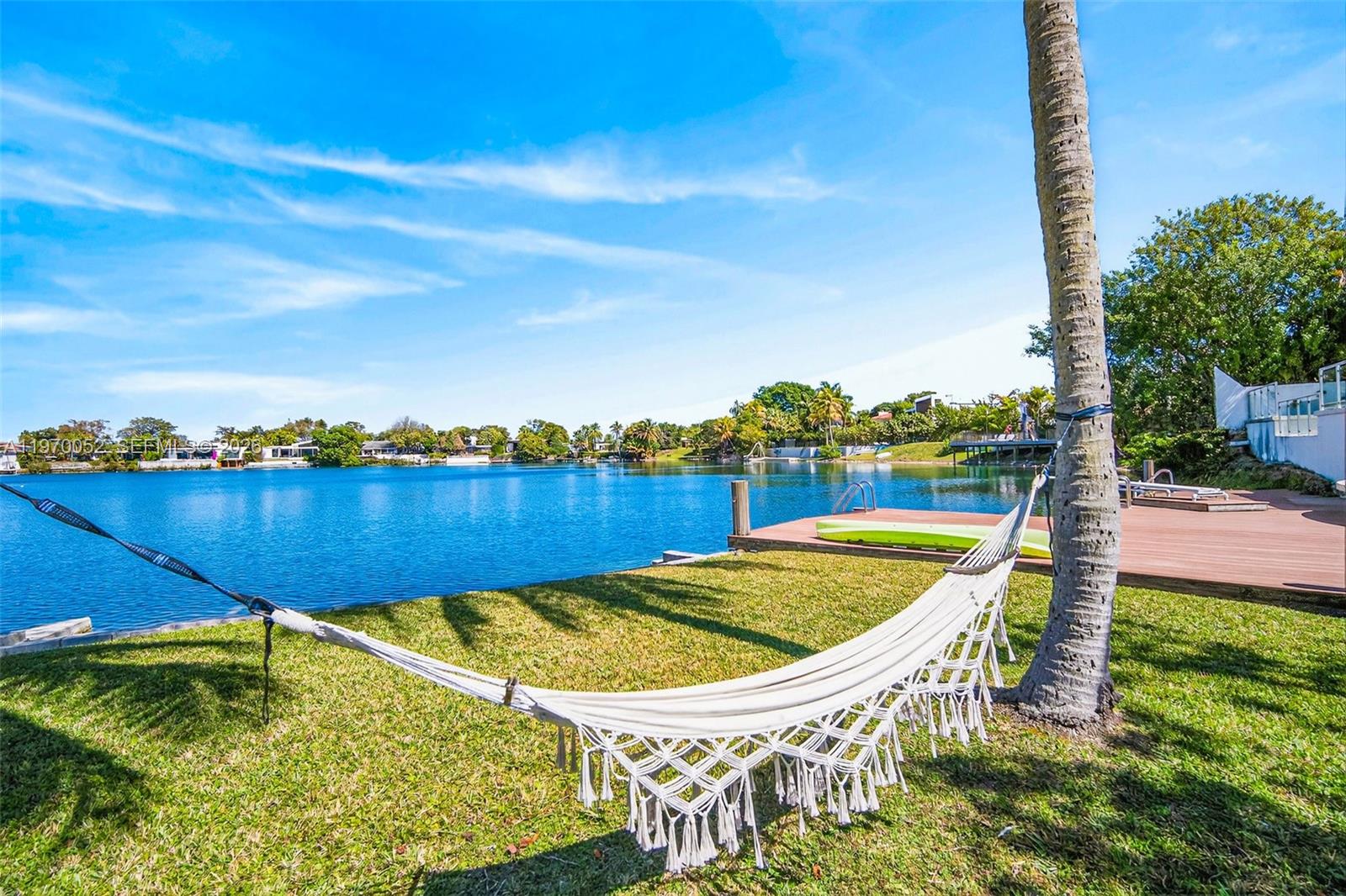 SKY LAKE - Residential