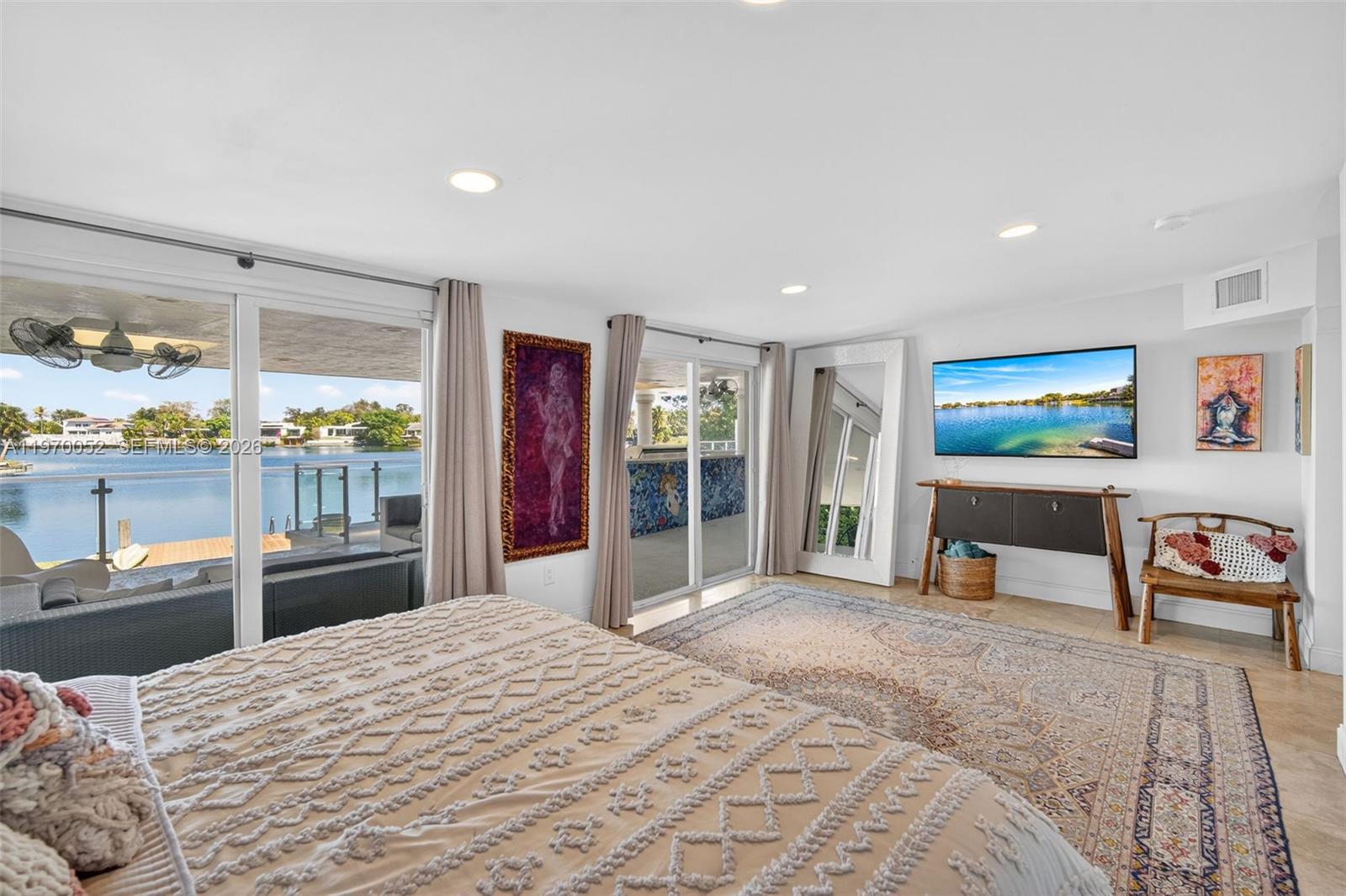 SKY LAKE - Residential