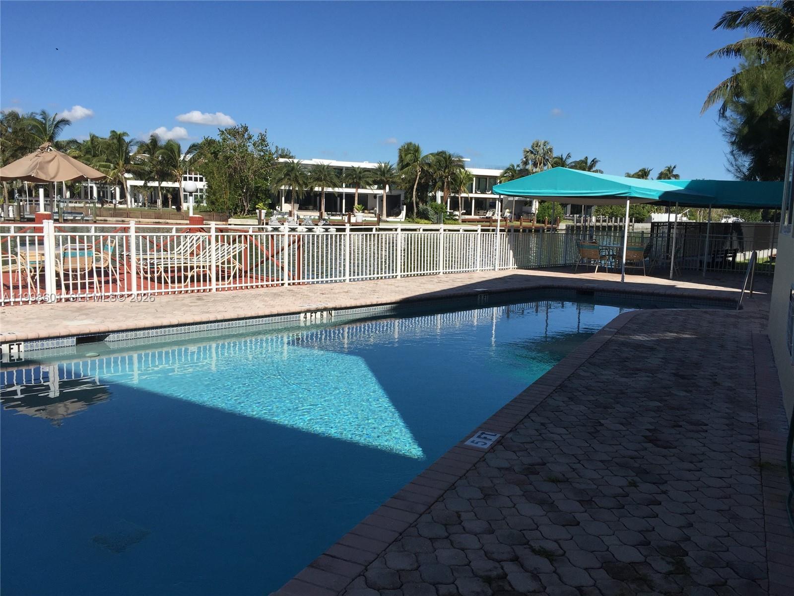 4740 Pine Tree Dr 26