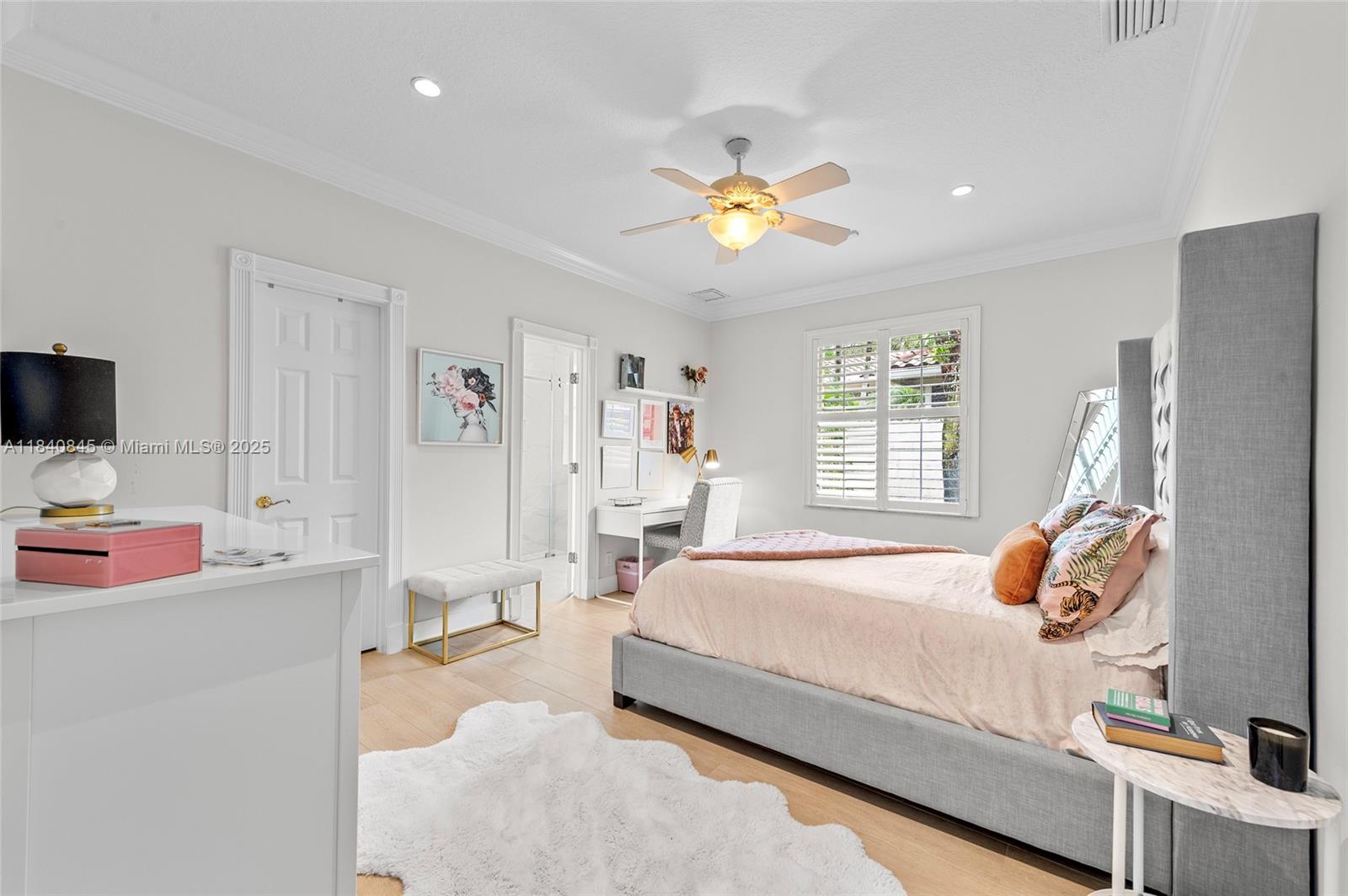 Riviera - Residential