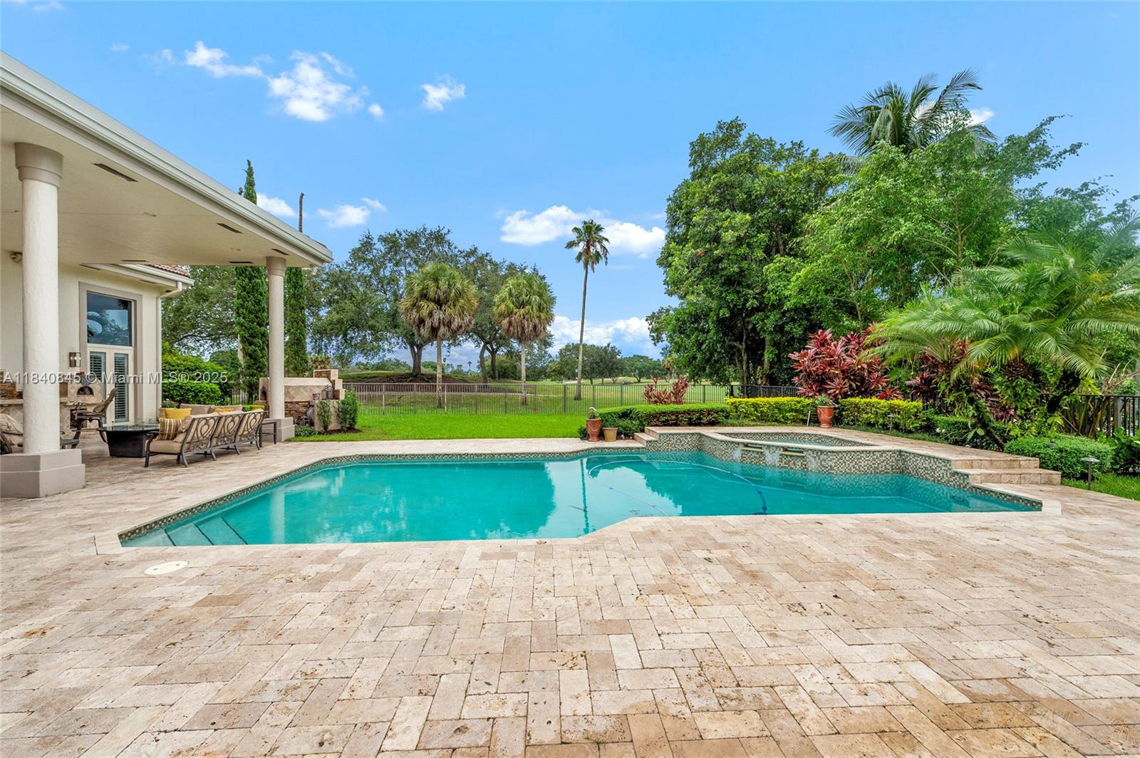 Riviera - Residential