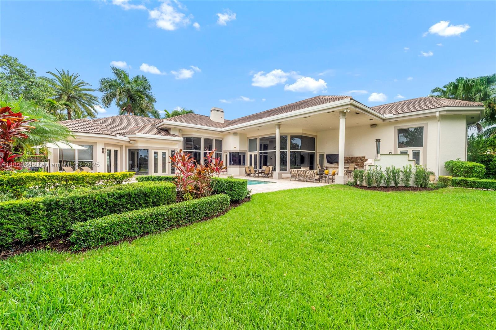 Riviera - Residential