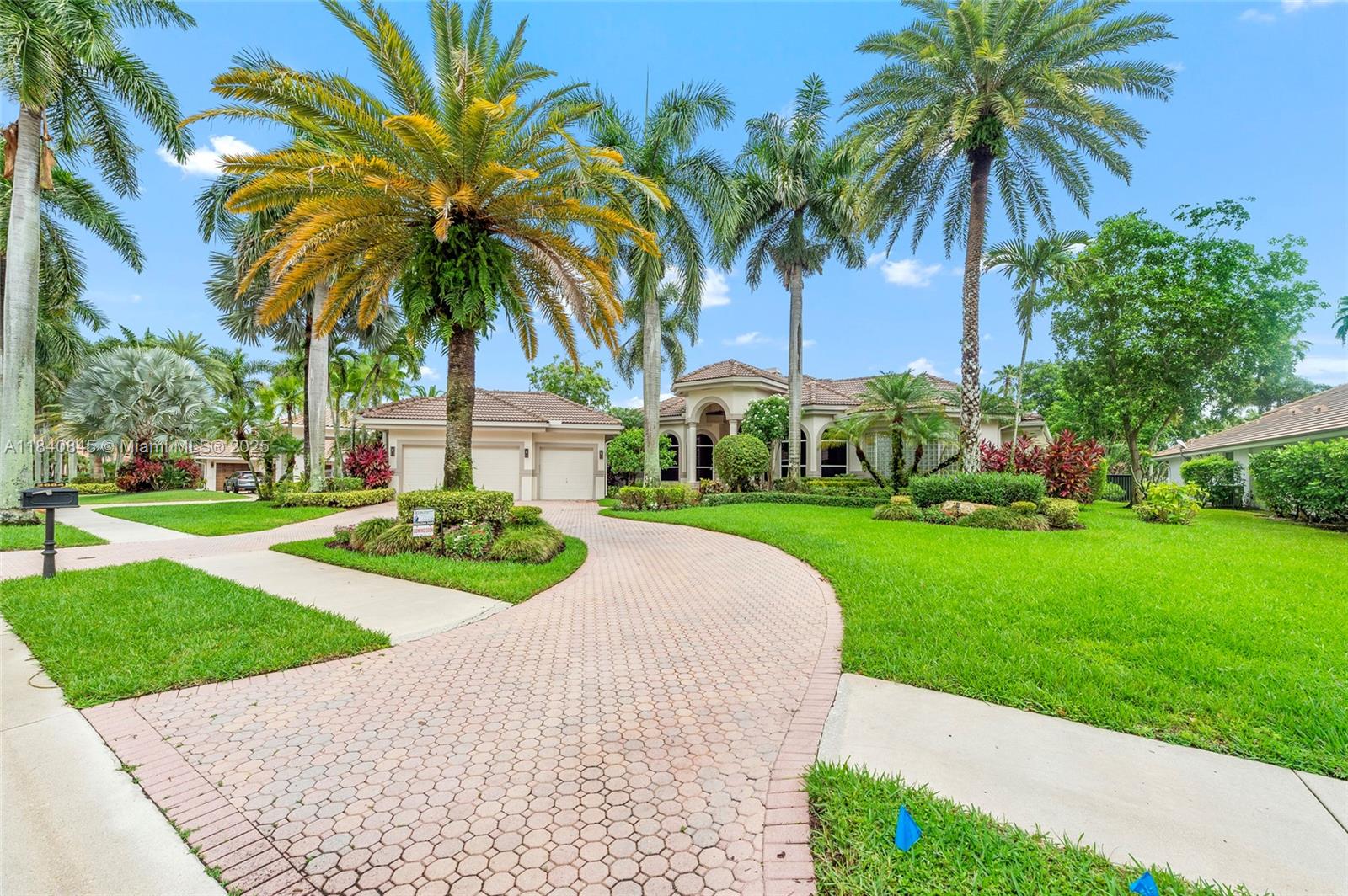 Riviera - Residential