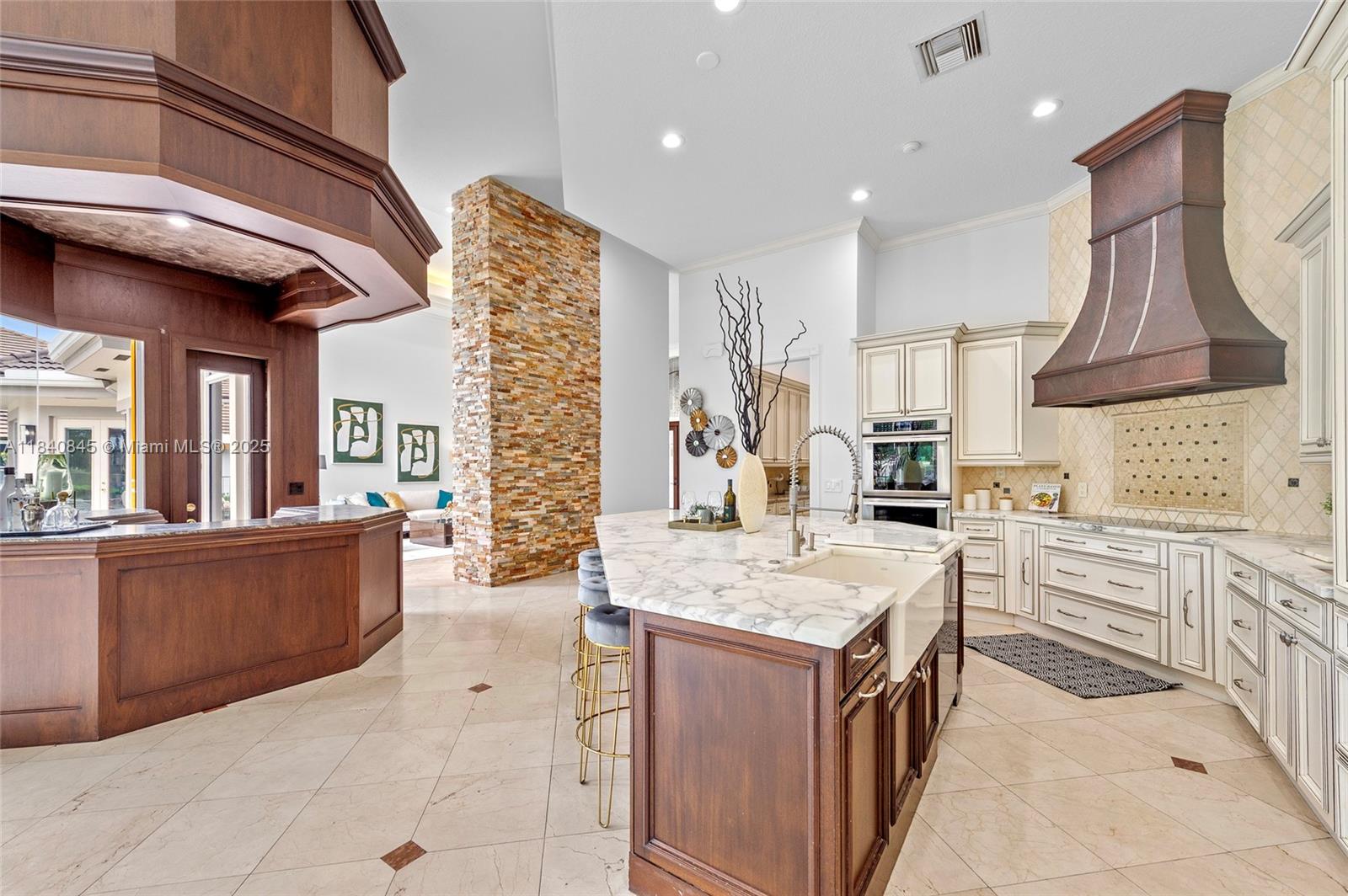 Riviera - Residential