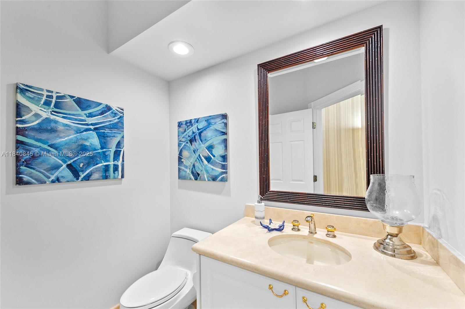 Riviera - Residential